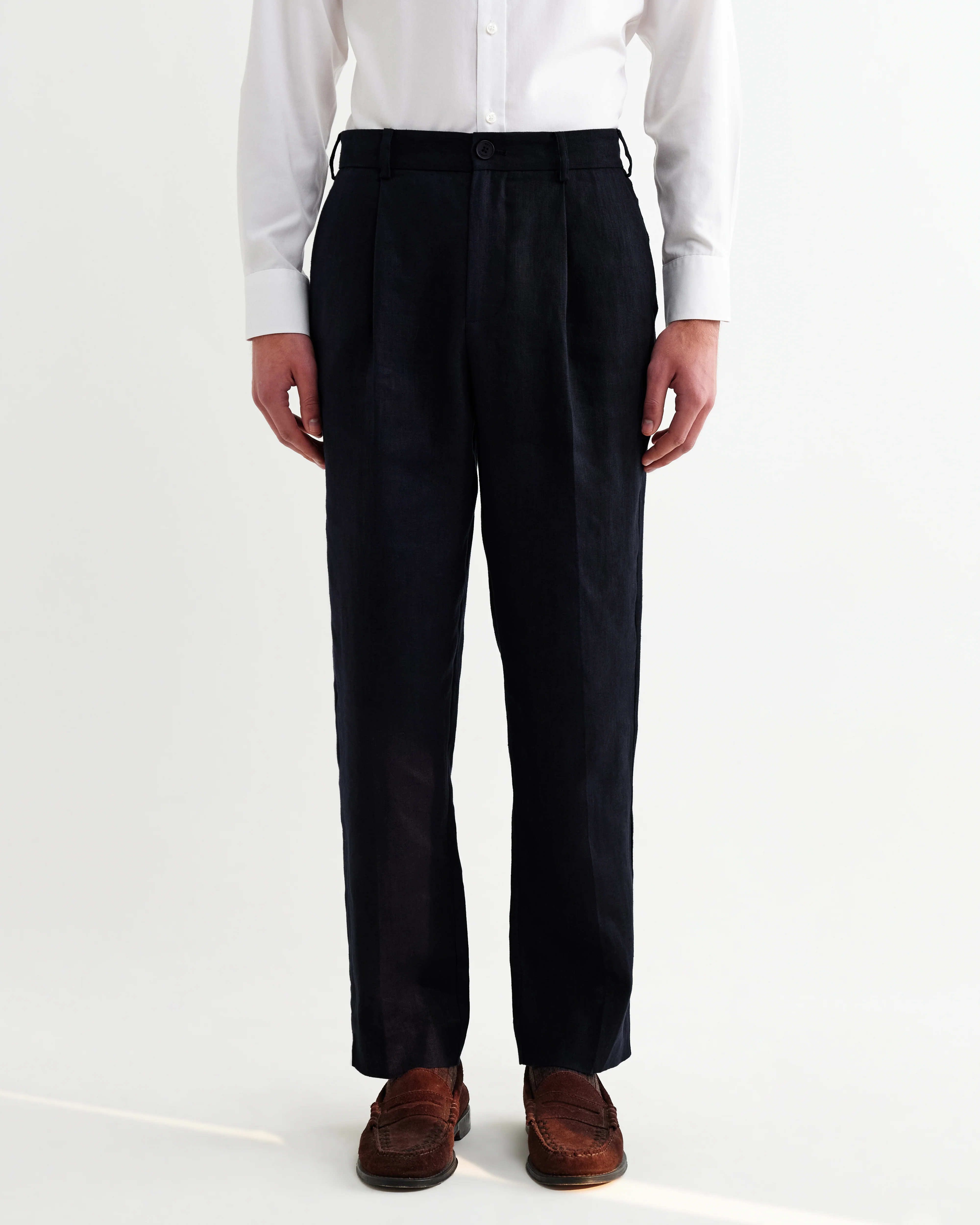 Aubyn - Navy Linen Loose Fit Trousers - Image 4