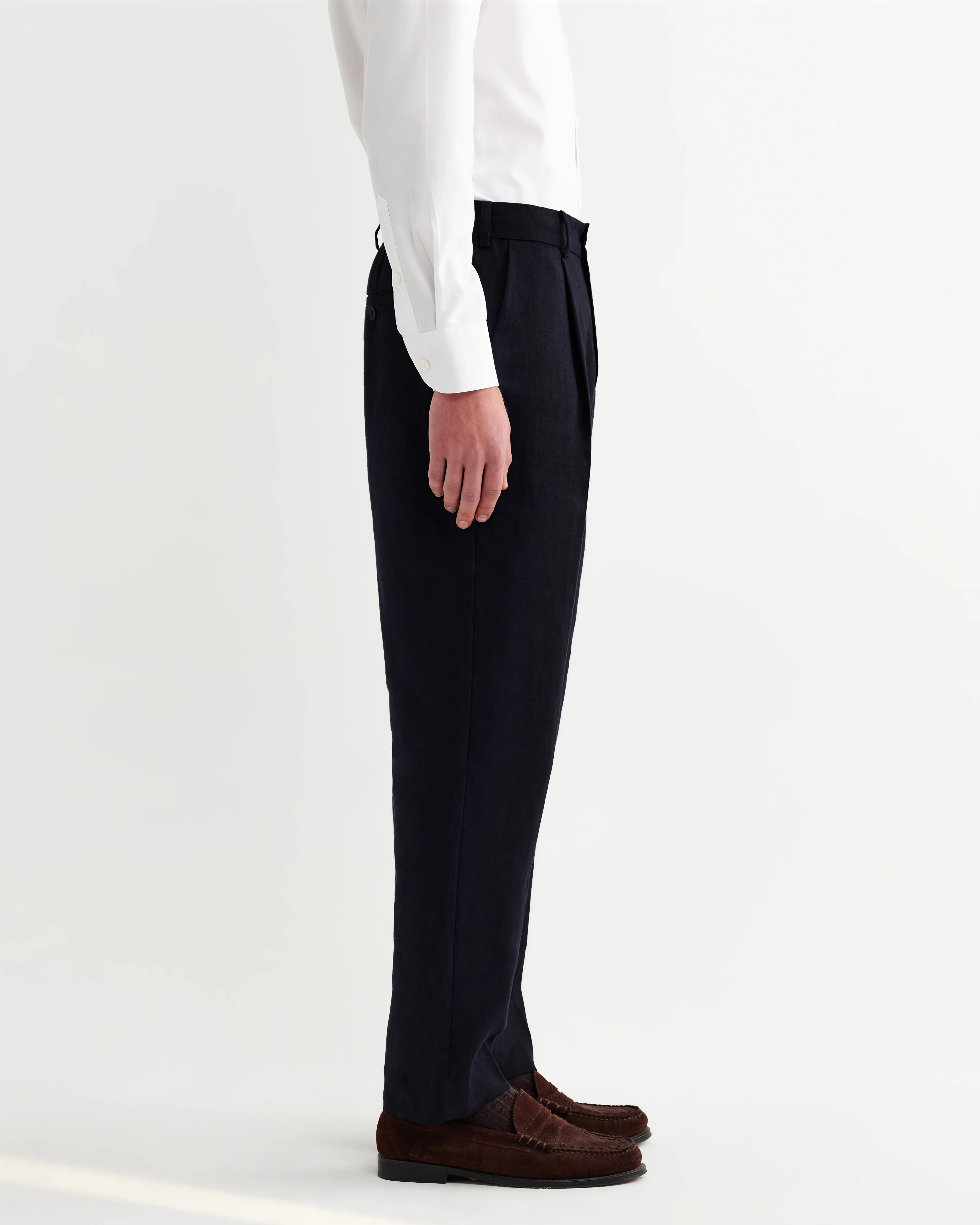 Aubyn - Navy Linen Loose Fit Trousers - Image 6
