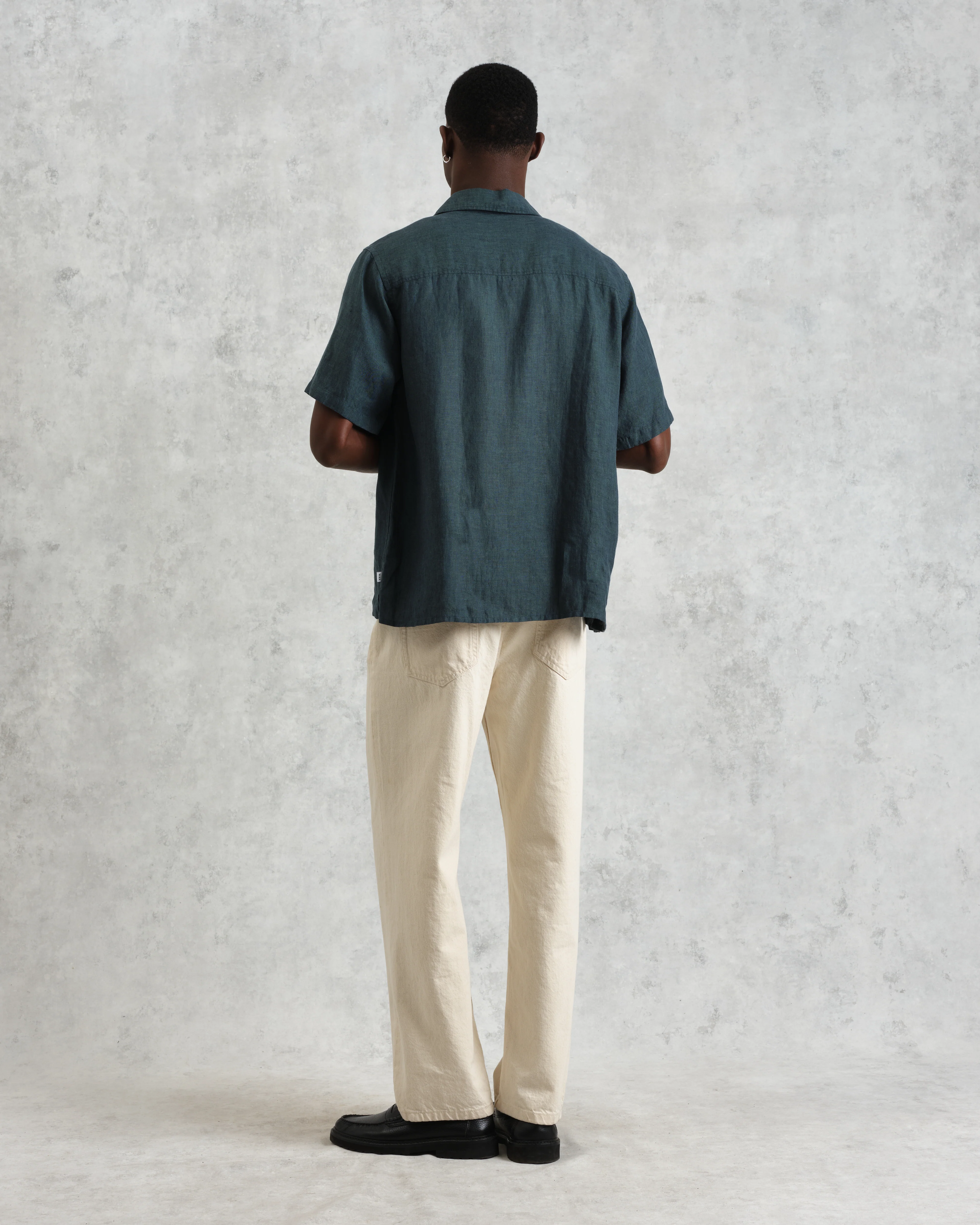 Bartlett - Dark Green Two-Tone Linen Short-Sleeve Shirt - Image 7