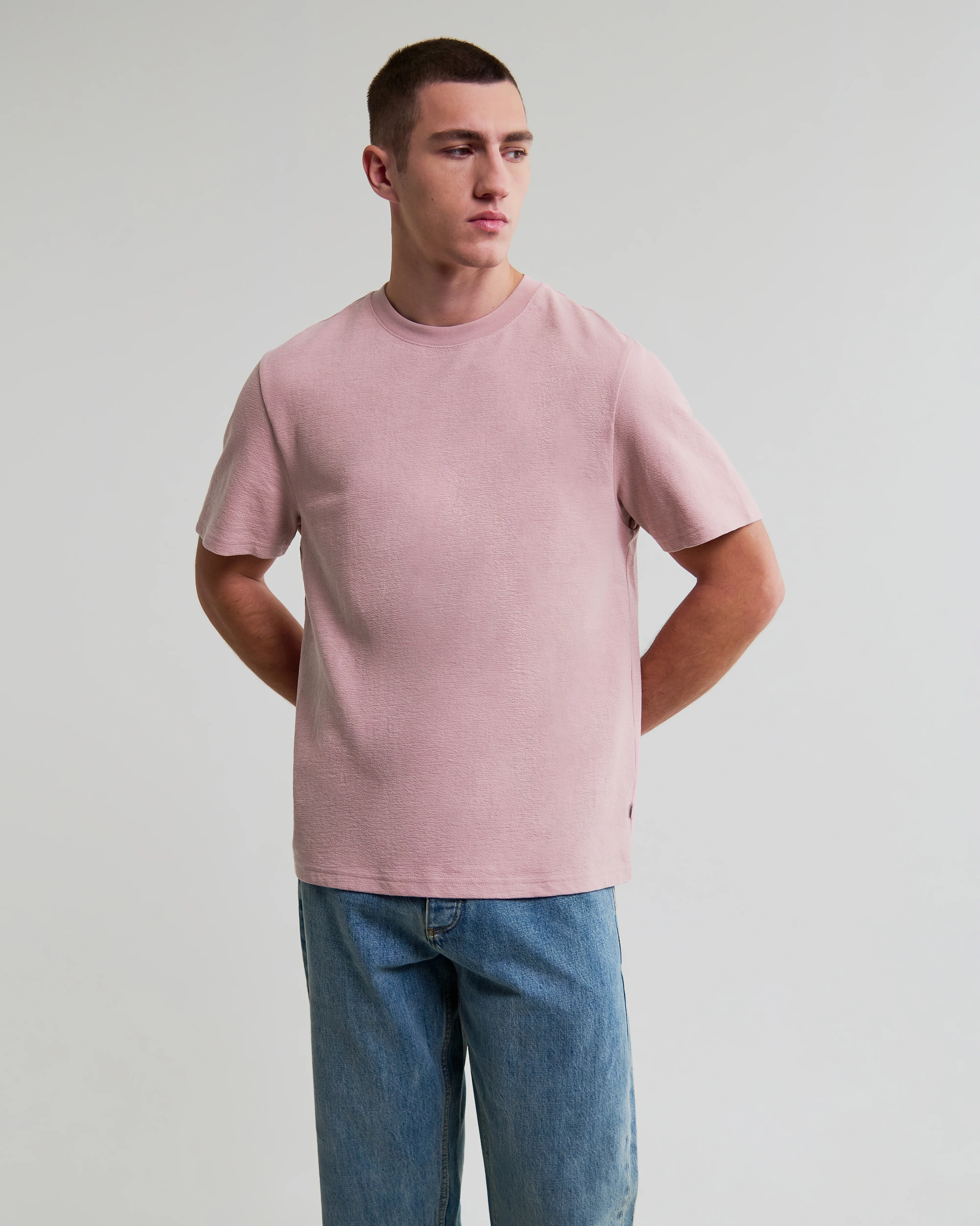 Dean - Dusty Pink Textured Organic Cotton T-Shirt - Image 2