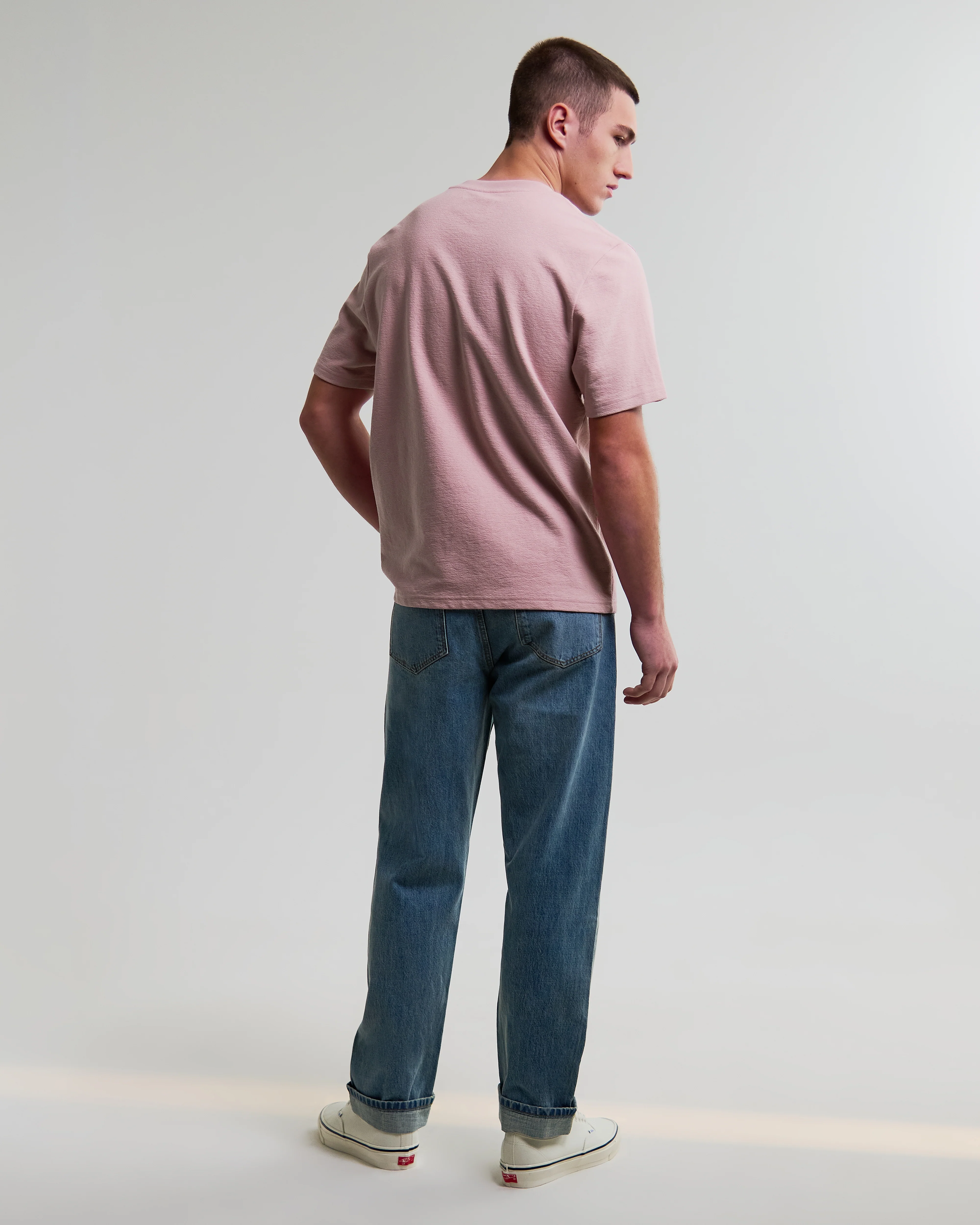 Dean - Dusty Pink Textured Organic Cotton T-Shirt - Image 6