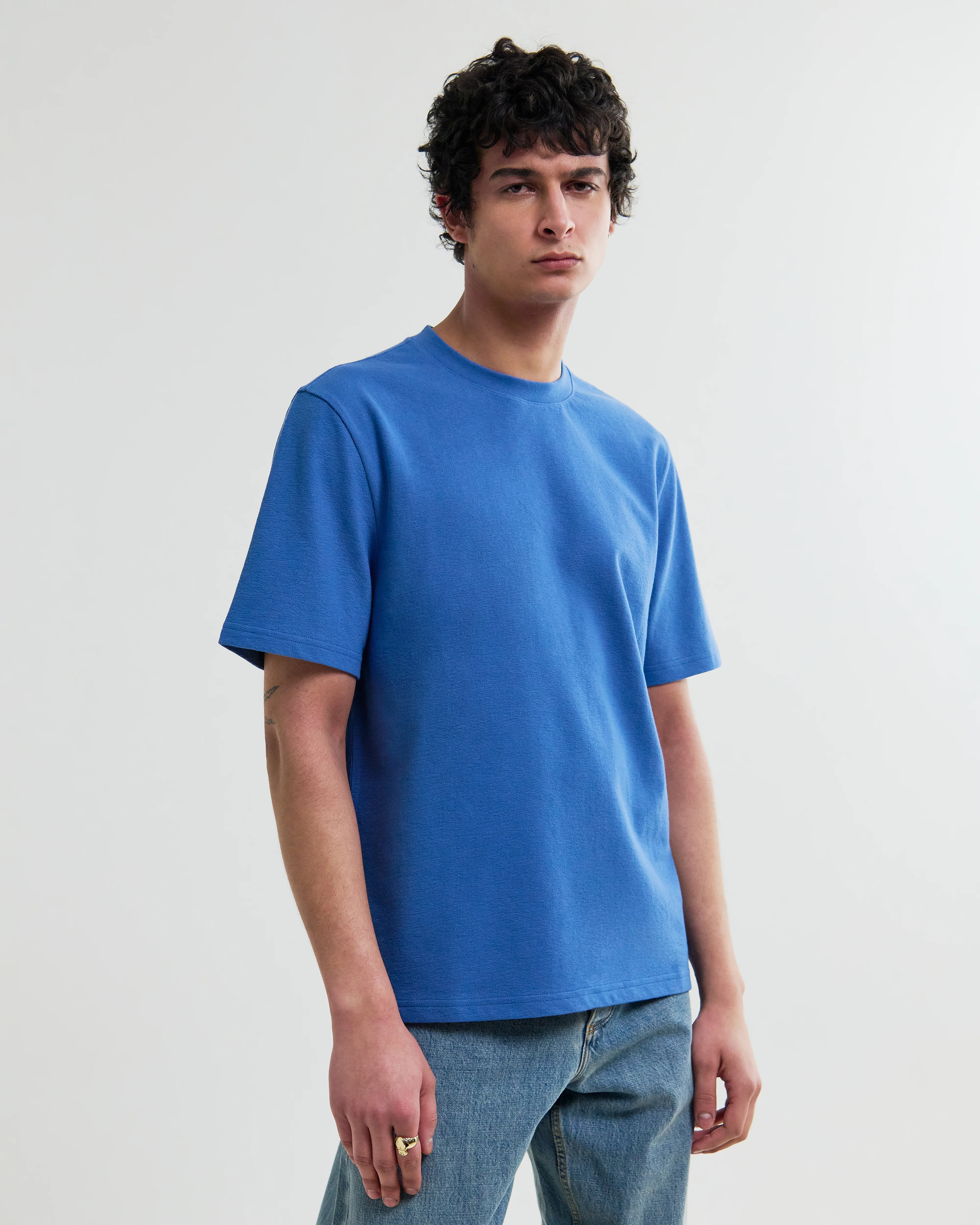 Dean - French Blue Textured Organic Cotton T-Shirt - Image 2