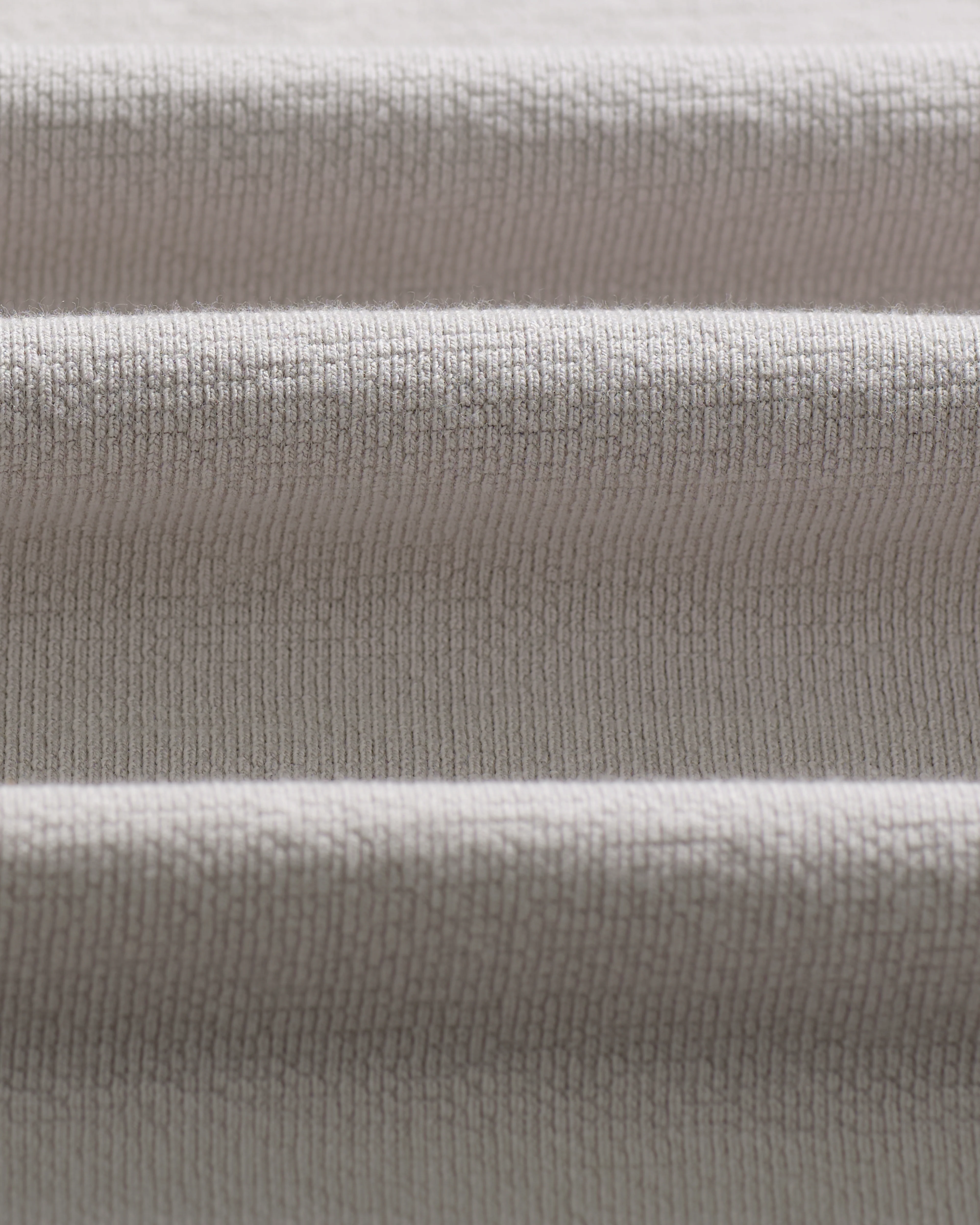 Dean - Soft Grey Textured Organic Cotton T-Shirt - Image 8