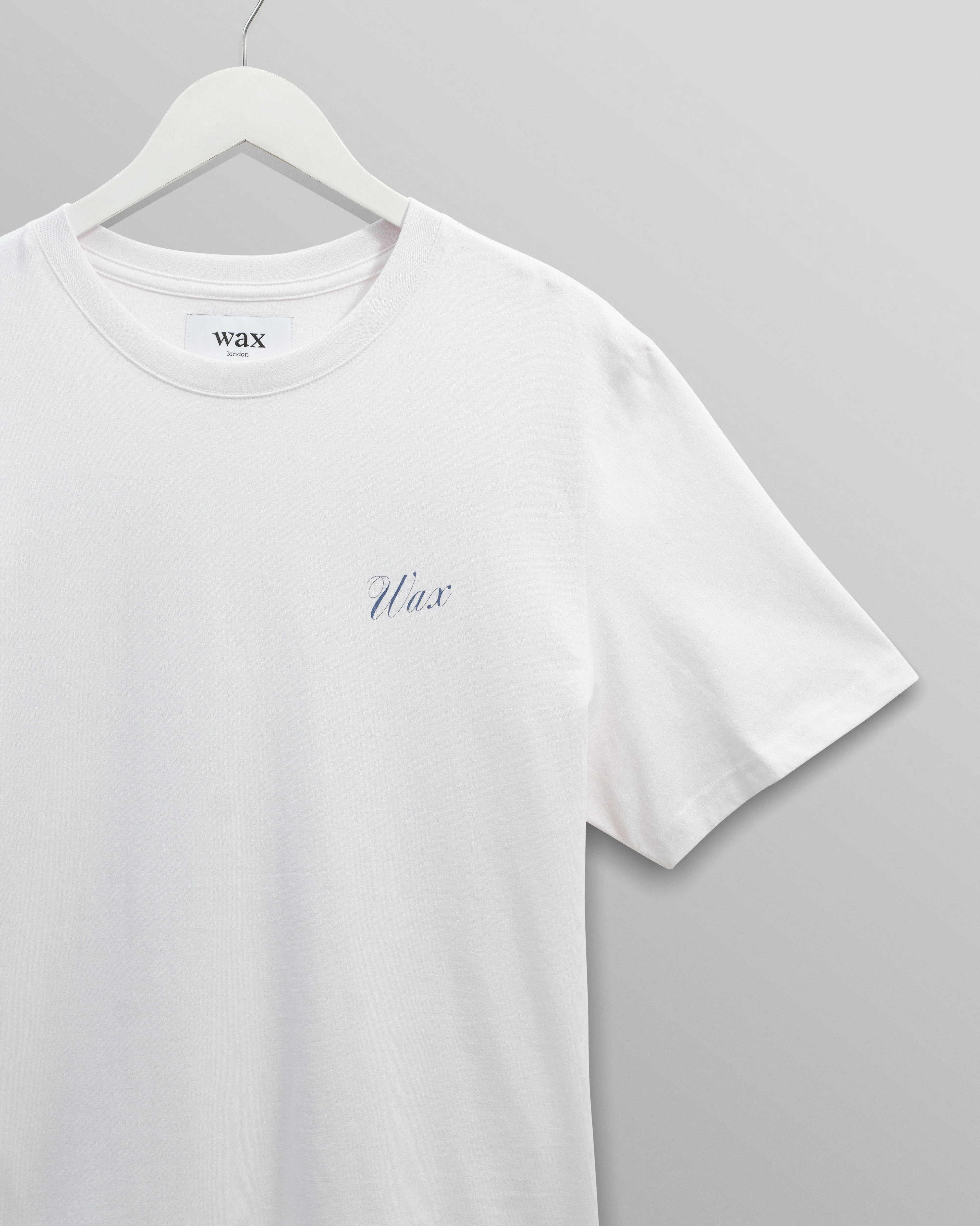 Dean - White London Venus Graphic Organic Cotton T-Shirt - Image 9