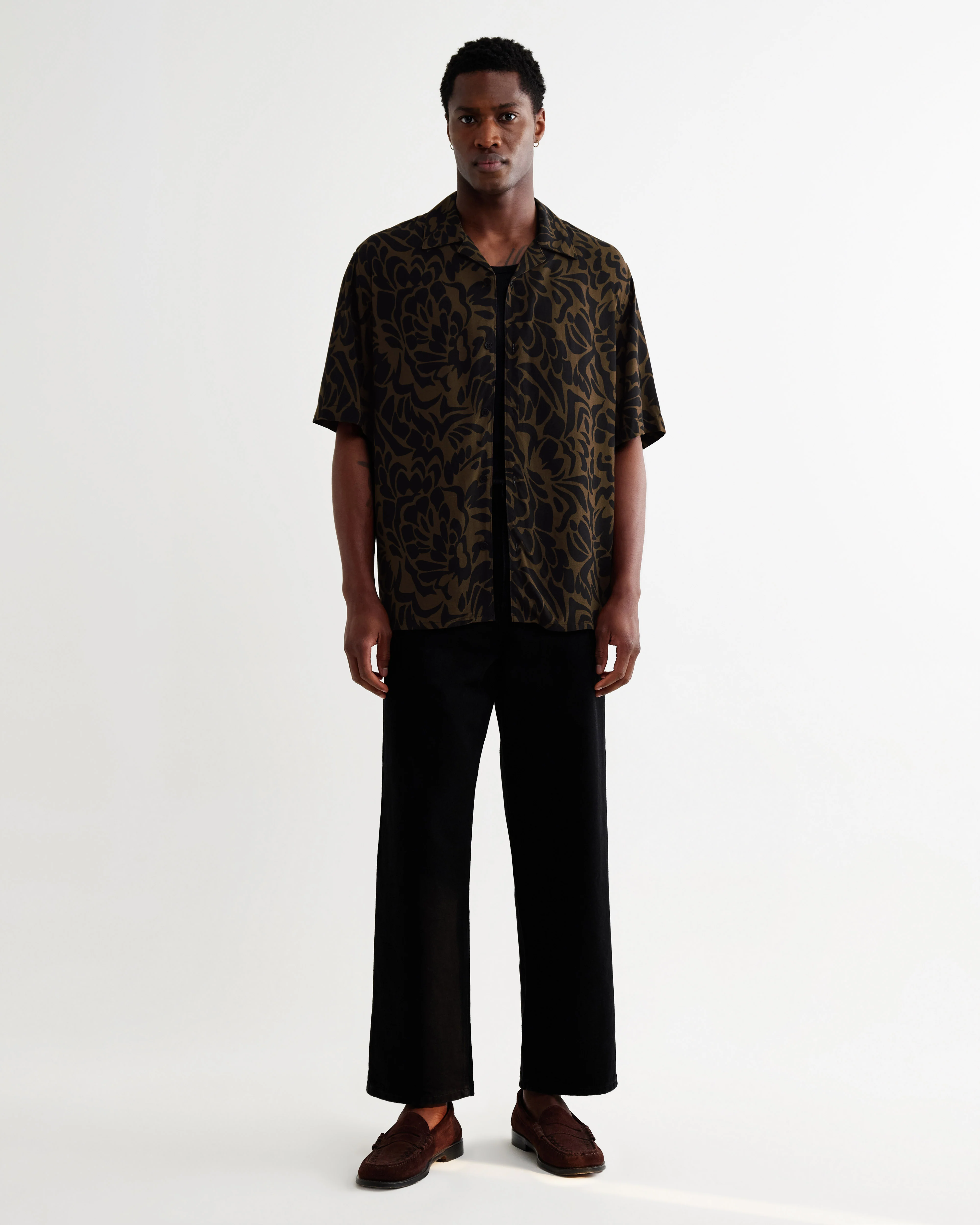 Didcot - Black And Brown Floral Viscose Short-Sleeve Shirt - Image 4