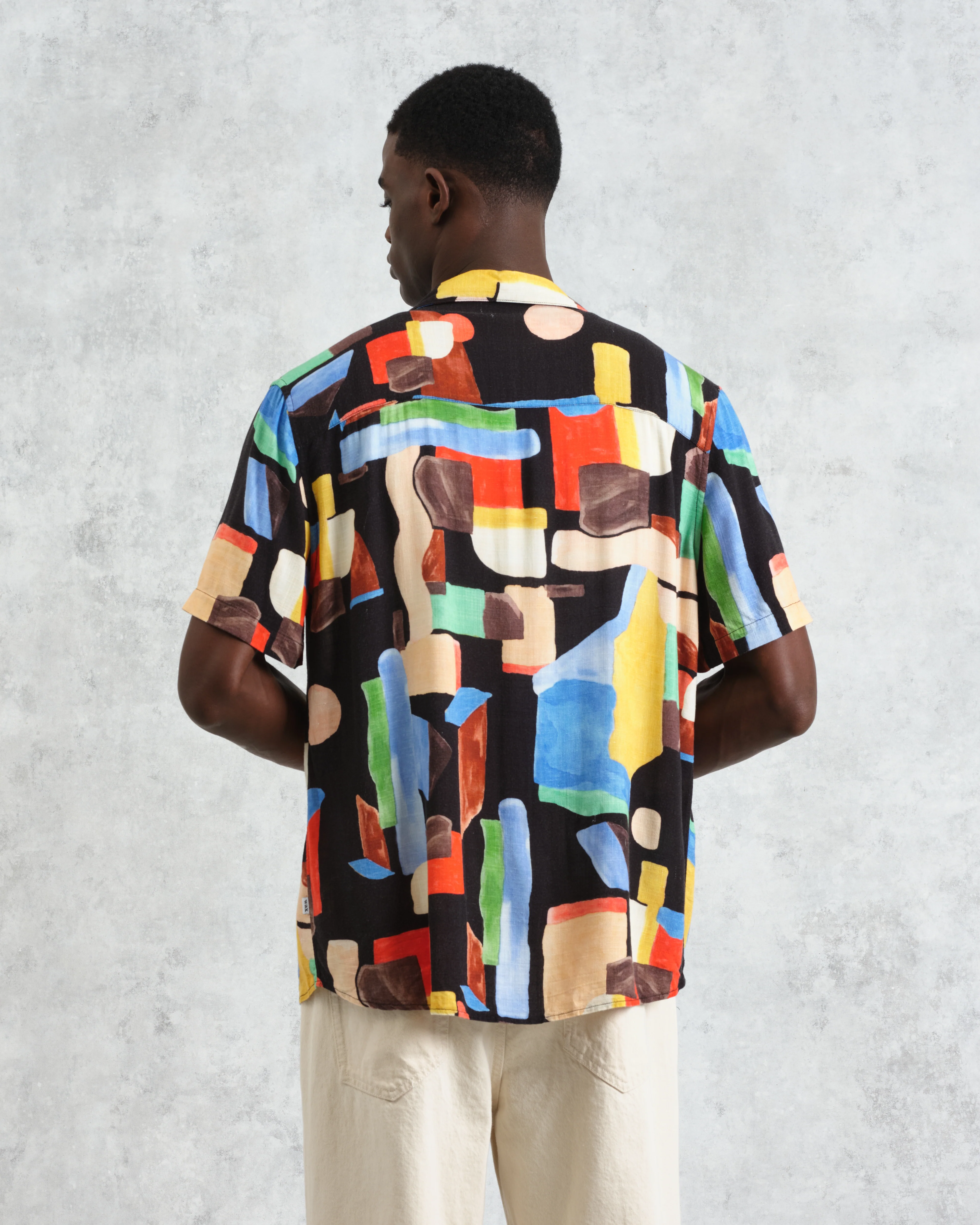 Didcot - Black And Multicolour Pablo Short-Sleeve Shirt - Image 7
