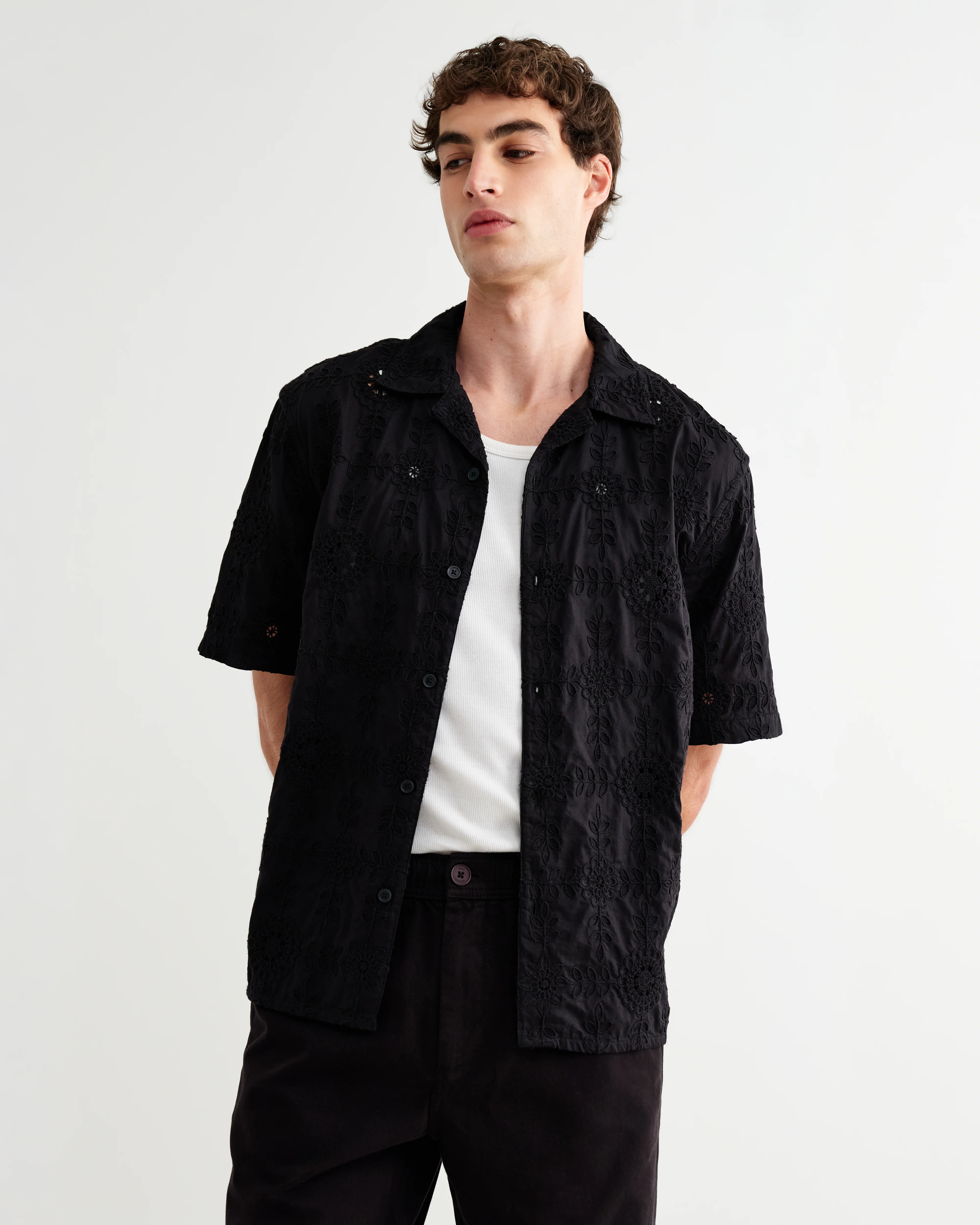 Didcot - Black Corded Lace Short-Sleeve Shirt - Image 2