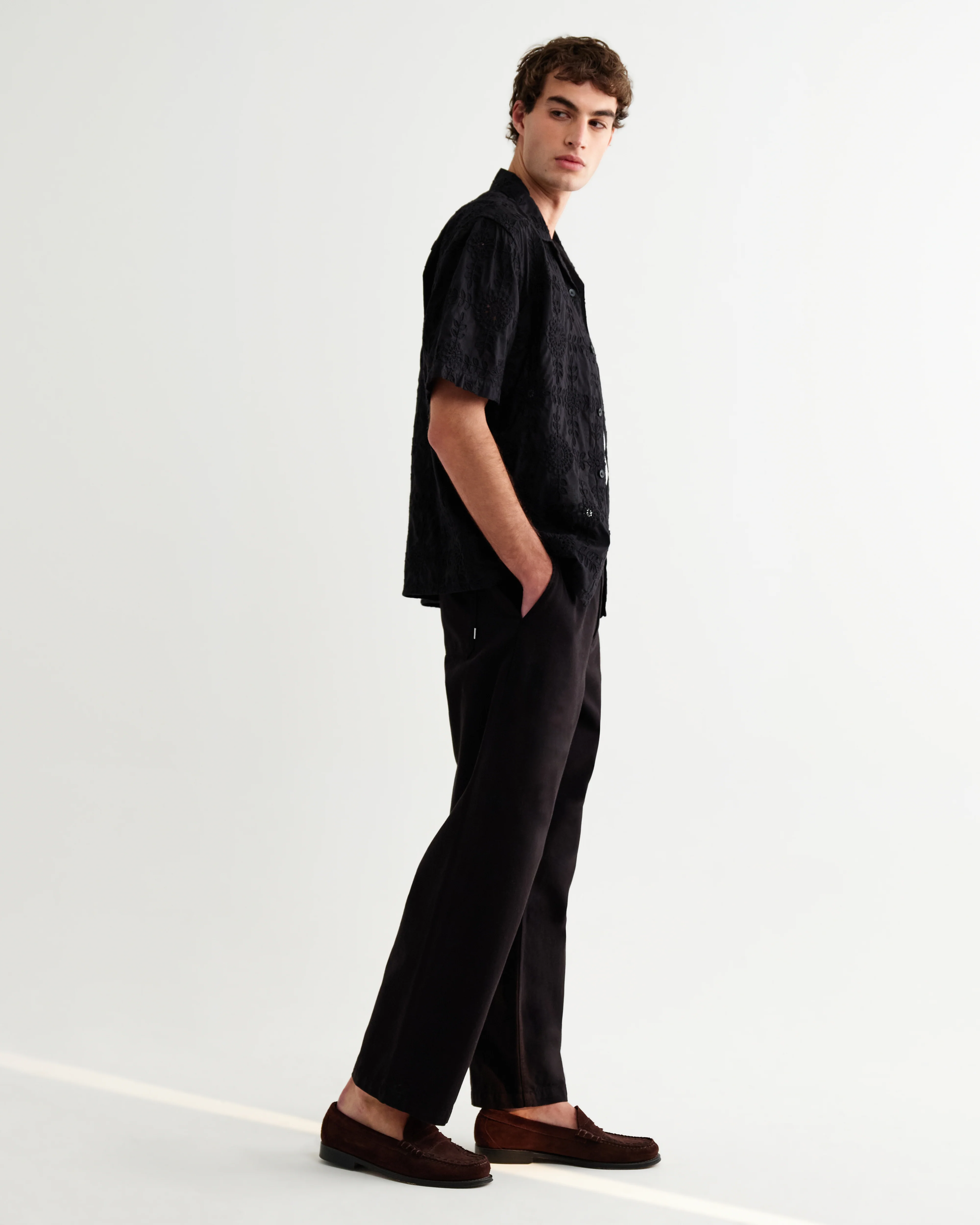 Didcot - Black Corded Lace Short-Sleeve Shirt - Image 6