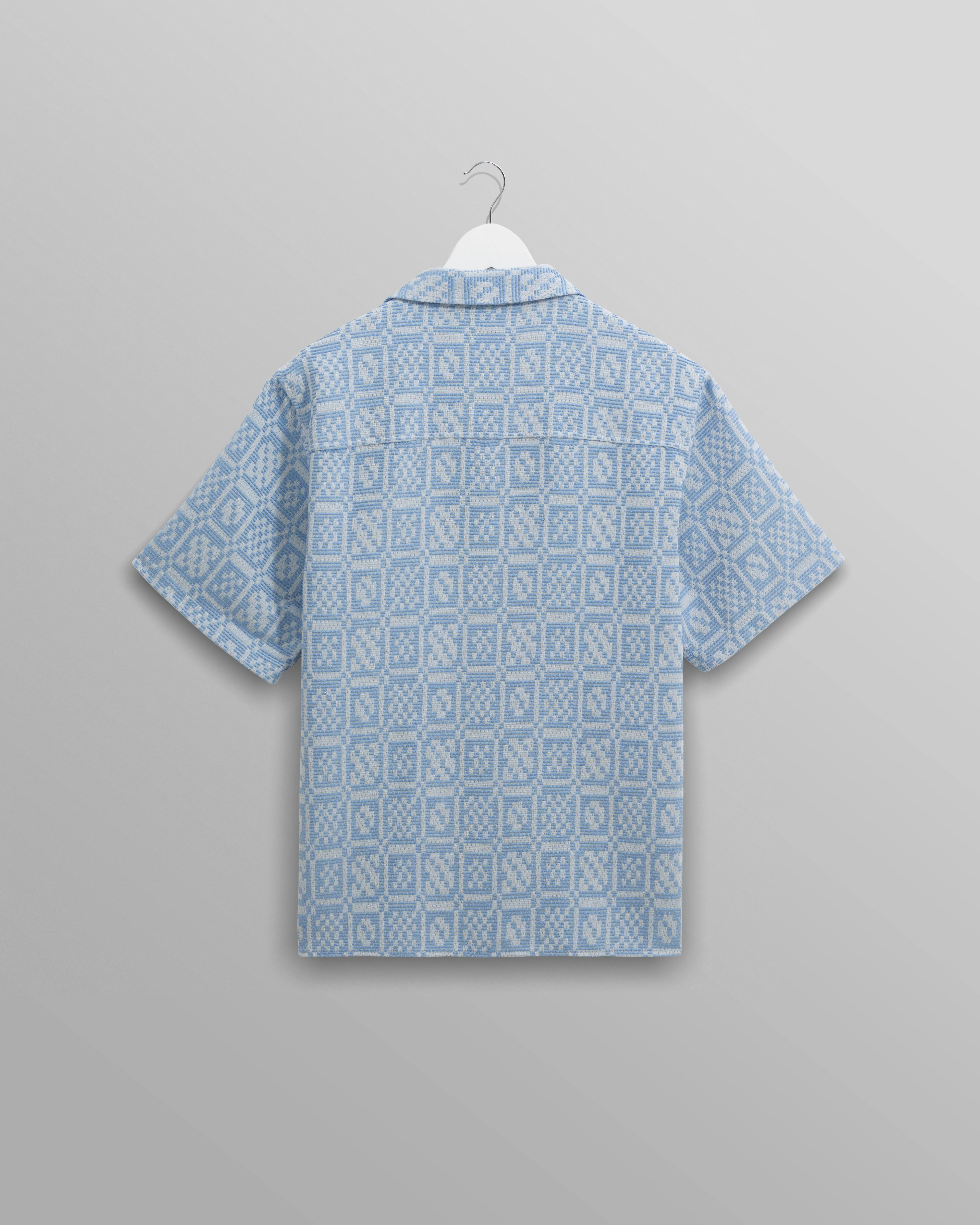 Didcot - Blue And Ecru Geo Dobby Short-Sleeve Shirt - Image 3
