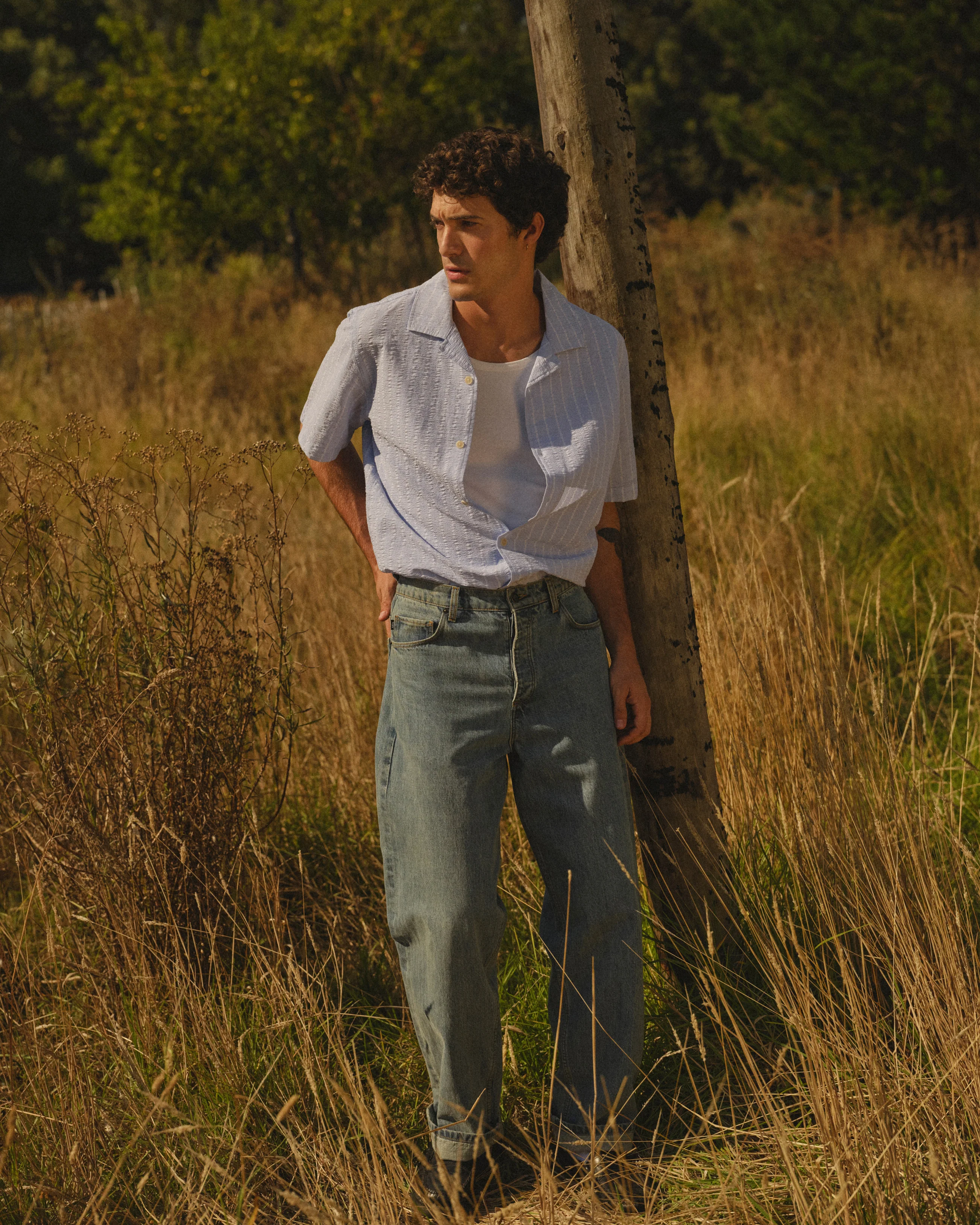 Didcot - Blue And Ecru Seersucker Stripe Short-Sleeve Shirt - Image 3