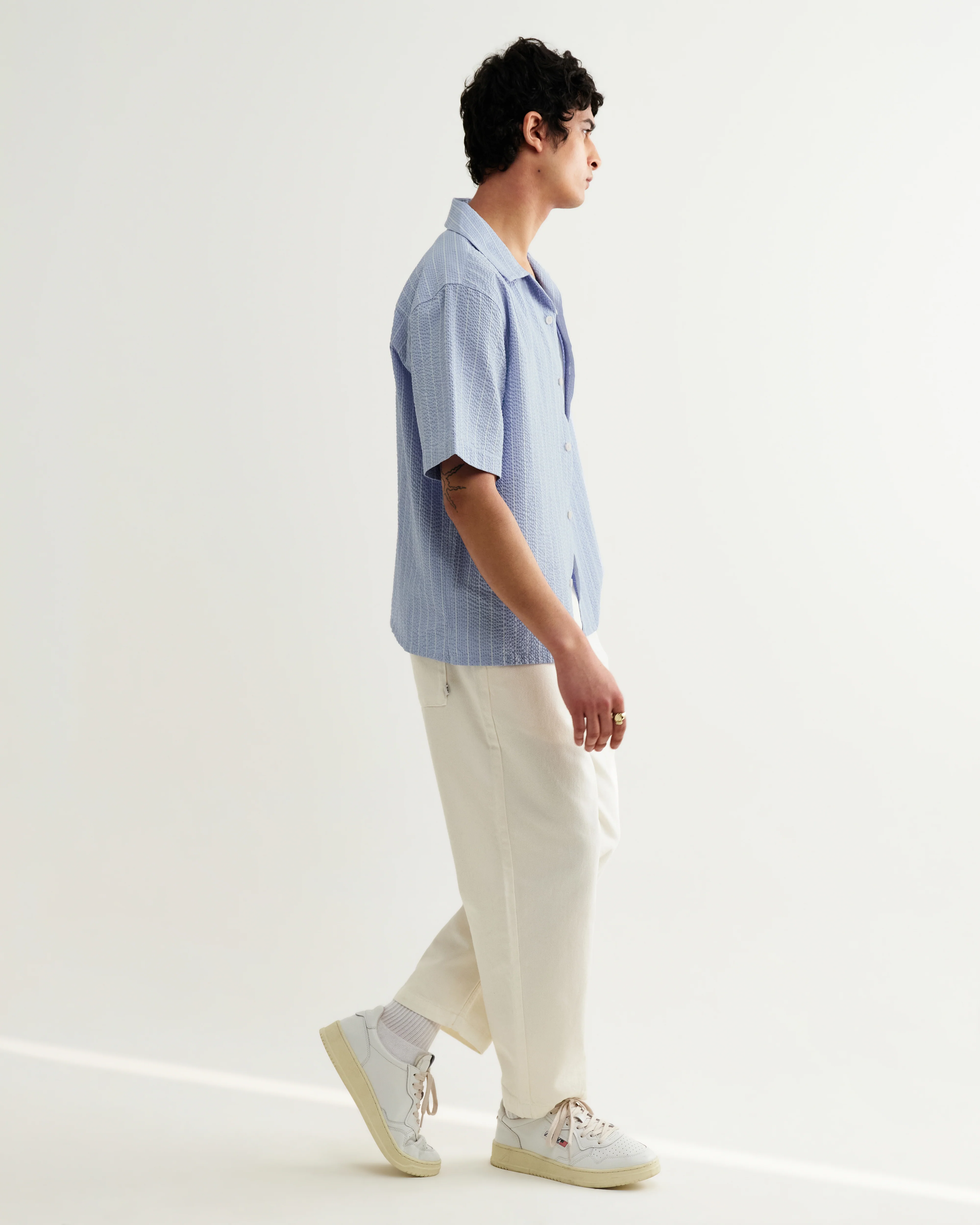 Didcot - Blue And Ecru Seersucker Stripe Short-Sleeve Shirt - Image 6