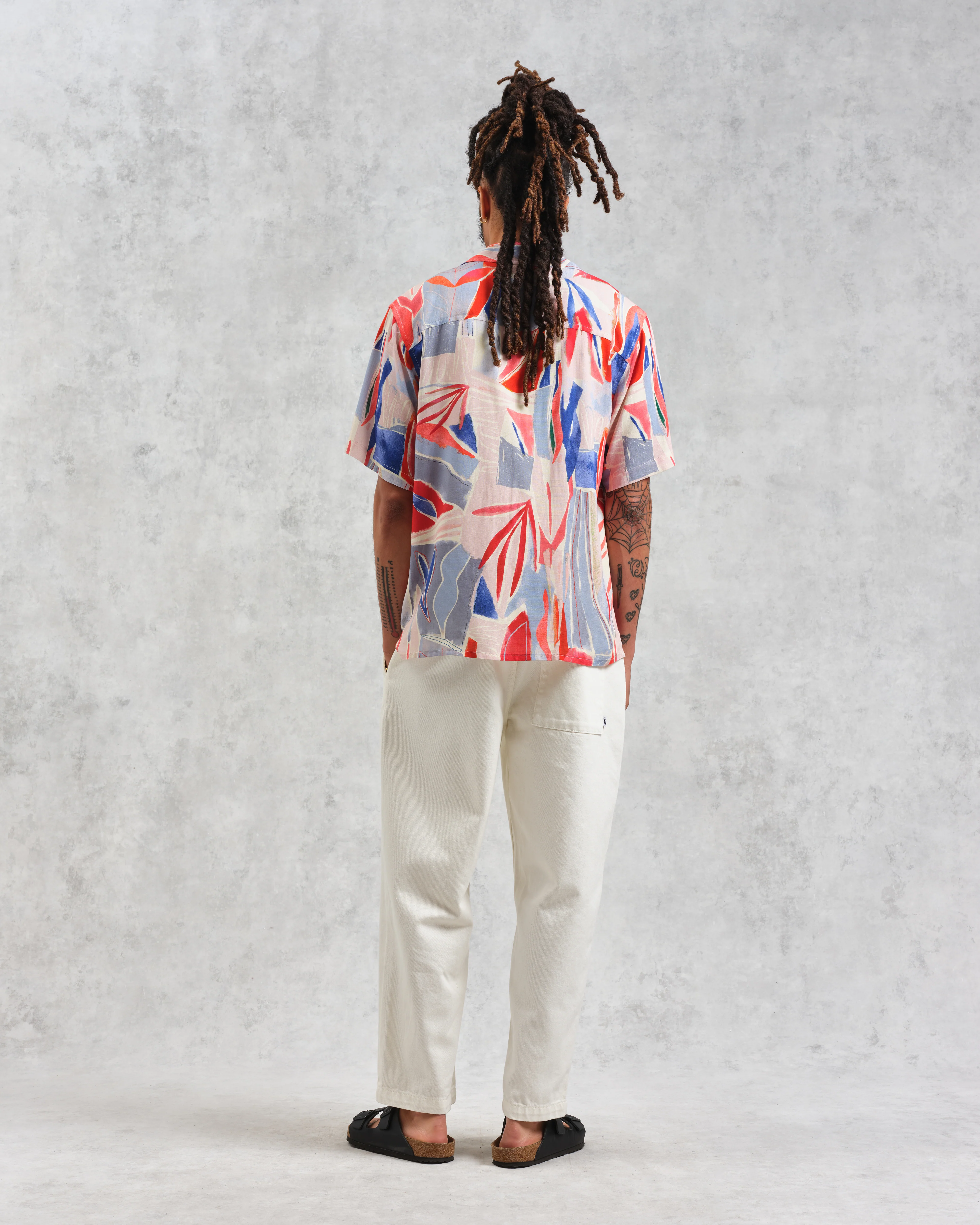 Didcot - Blue And Pink Abstract Short-Sleeve Shirt - Image 6