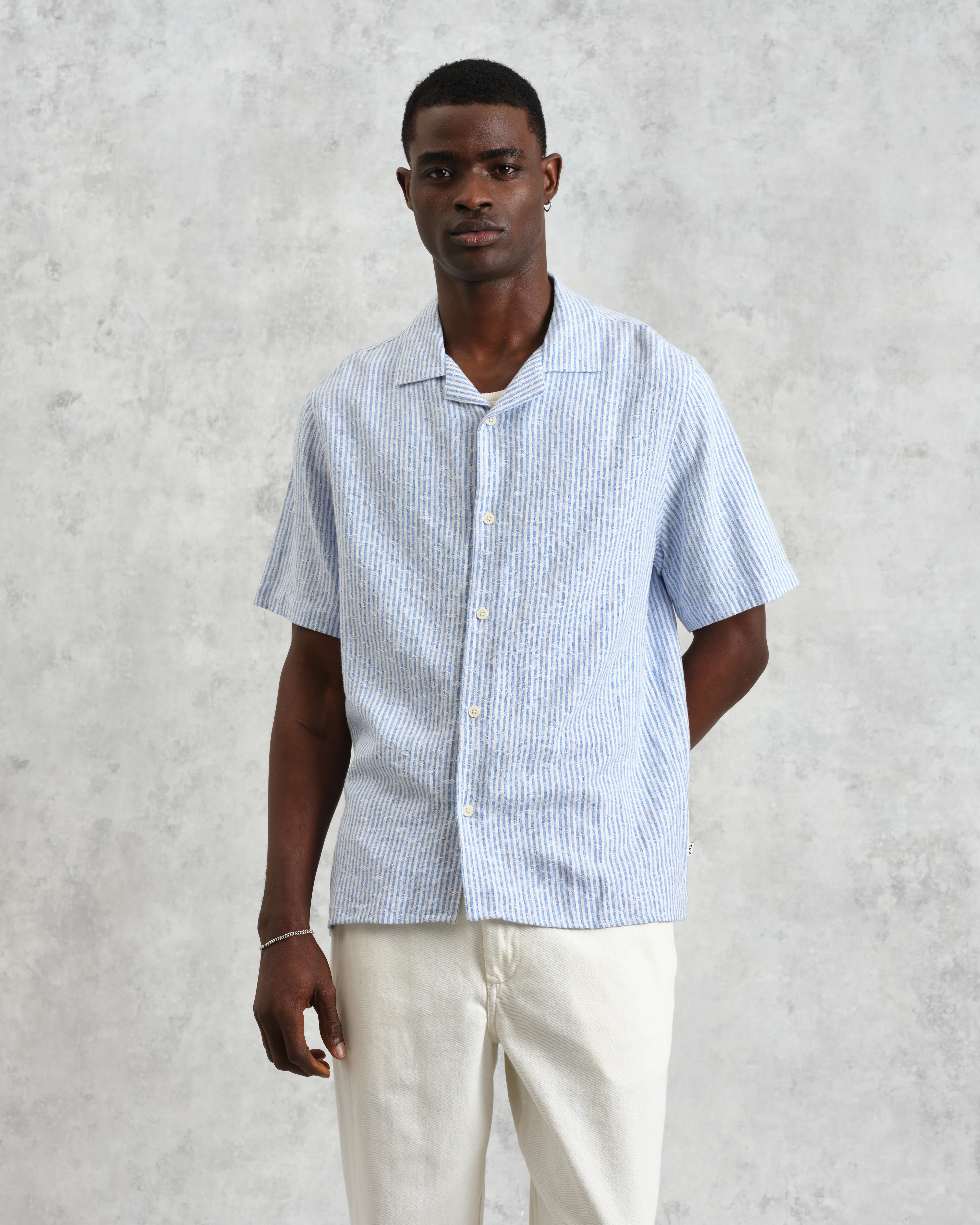 Didcot - Blue And White Textured Stripe Short-Sleeve Shirt - Image 3