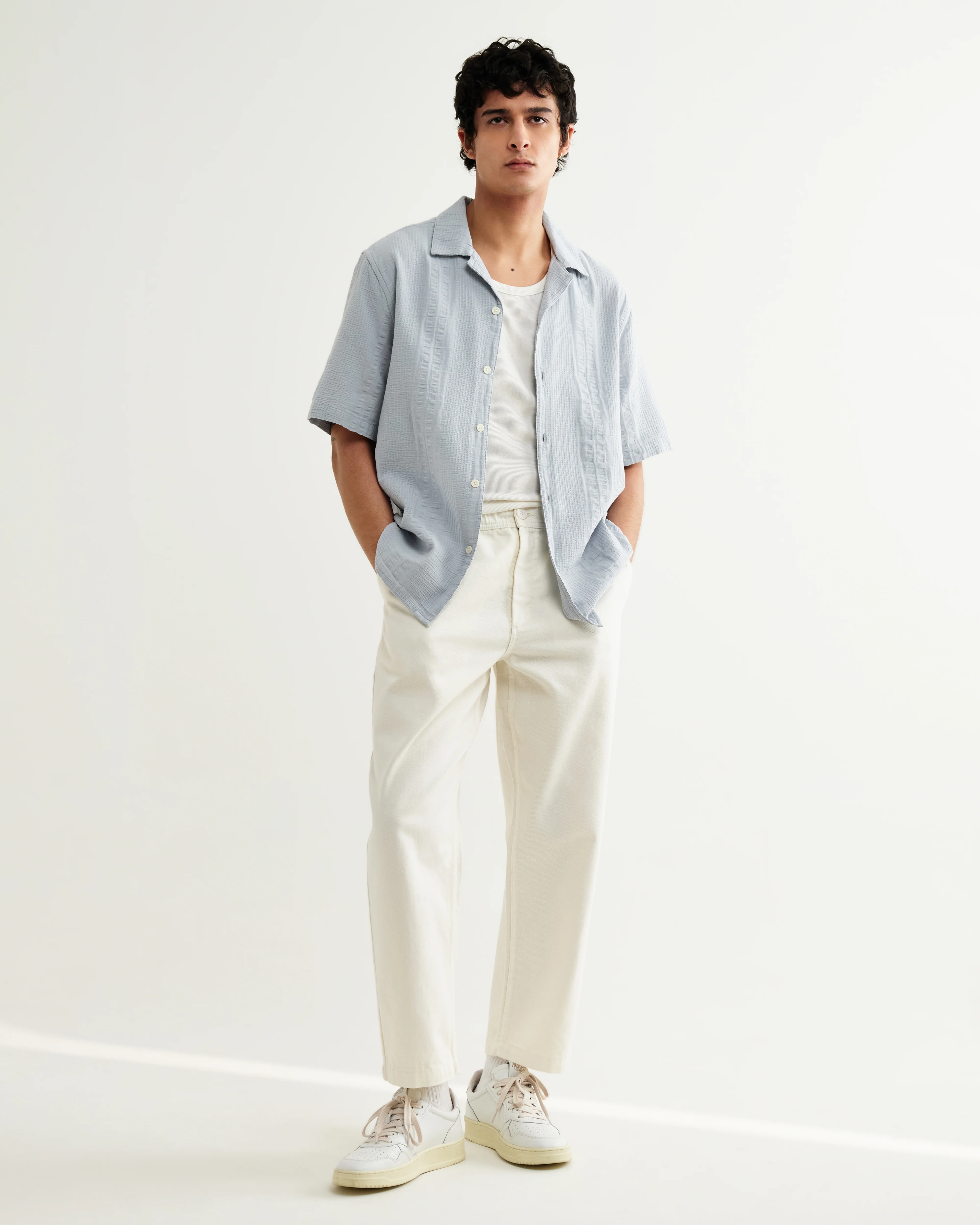 Didcot - Blue Double-Weave Seersucker Short-Sleeve Shirt - Image 4