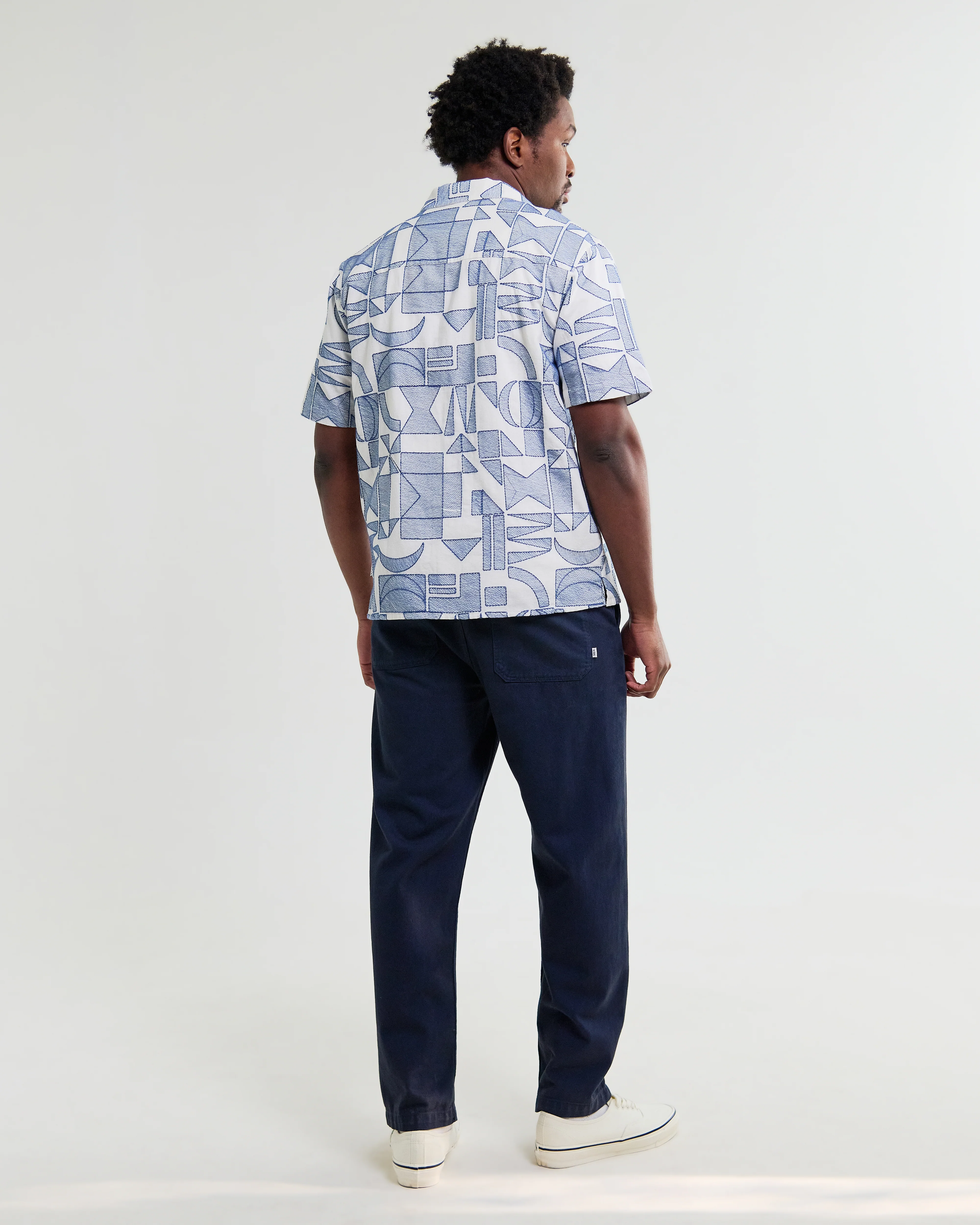 Didcot - Ecru And Blue Geometric Embroidered Short-Sleeve Shirt - Image 5