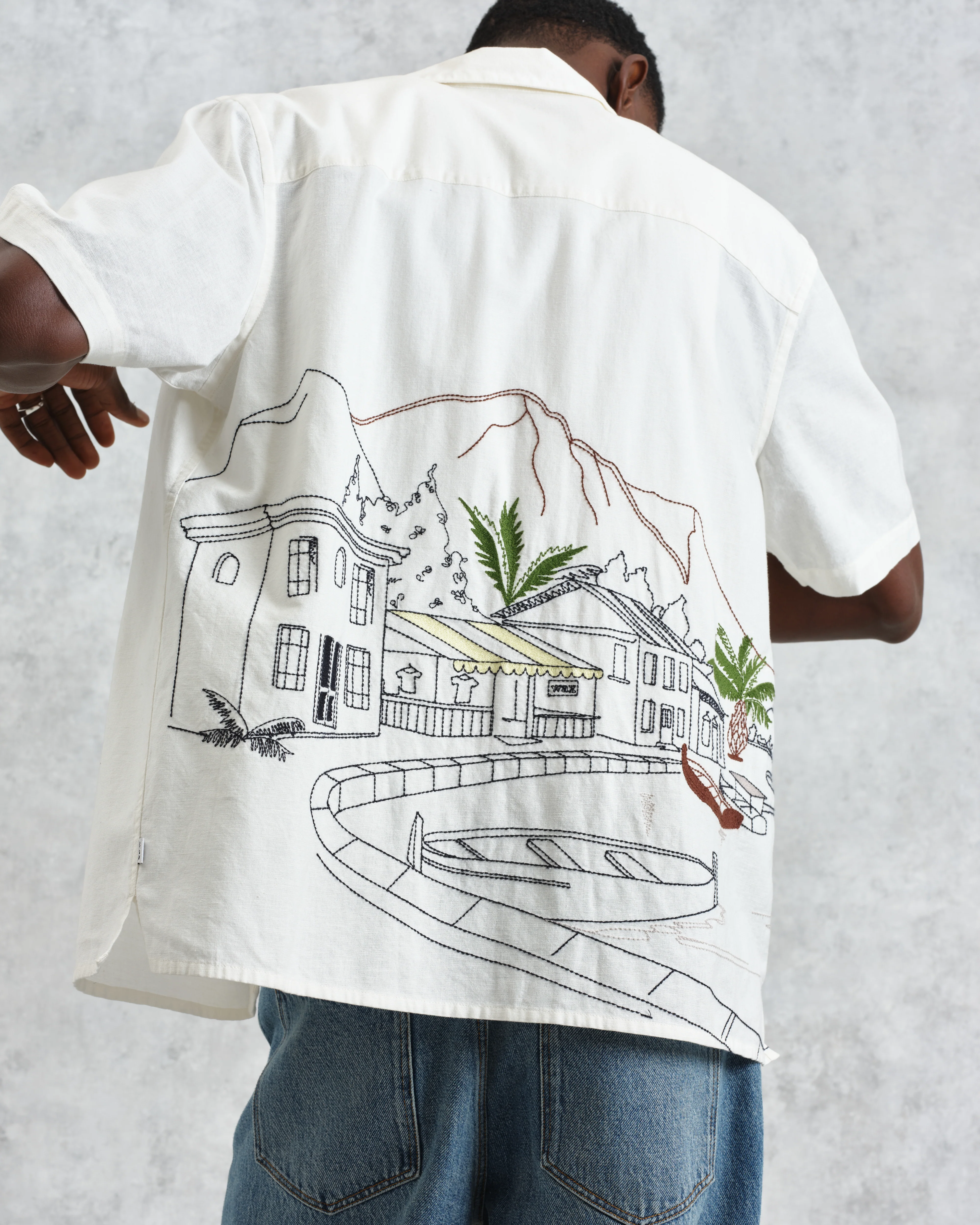 Didcot - Ecru And Multicolour Embroidered Short-Sleeve Shirt - Image 2