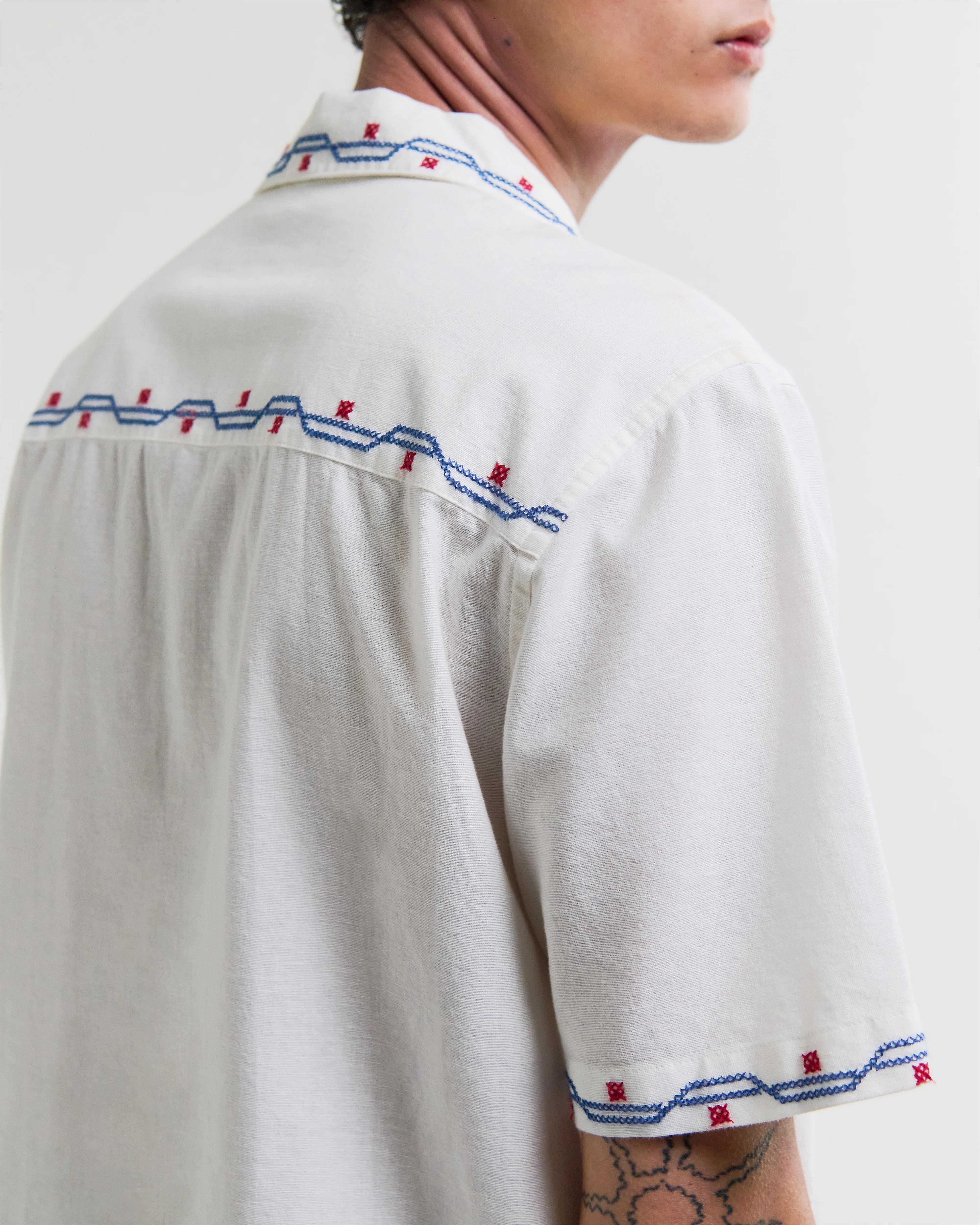 Didcot - Ecru Cross-Stitch Border Short-Sleeve Shirt - Image 3