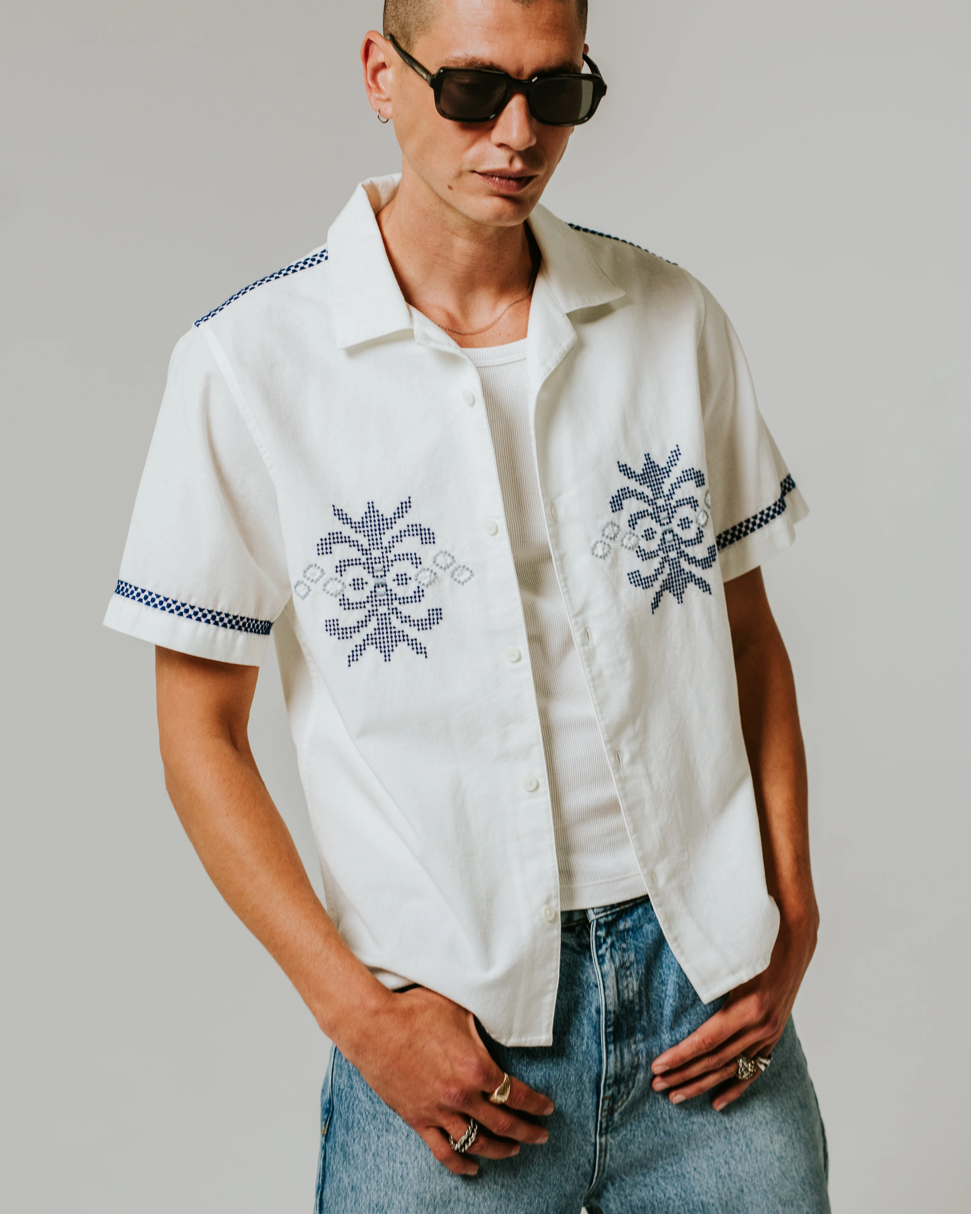 Didcot - Ecru Motif Embroidered Short-Sleeve Shirt - Image 2