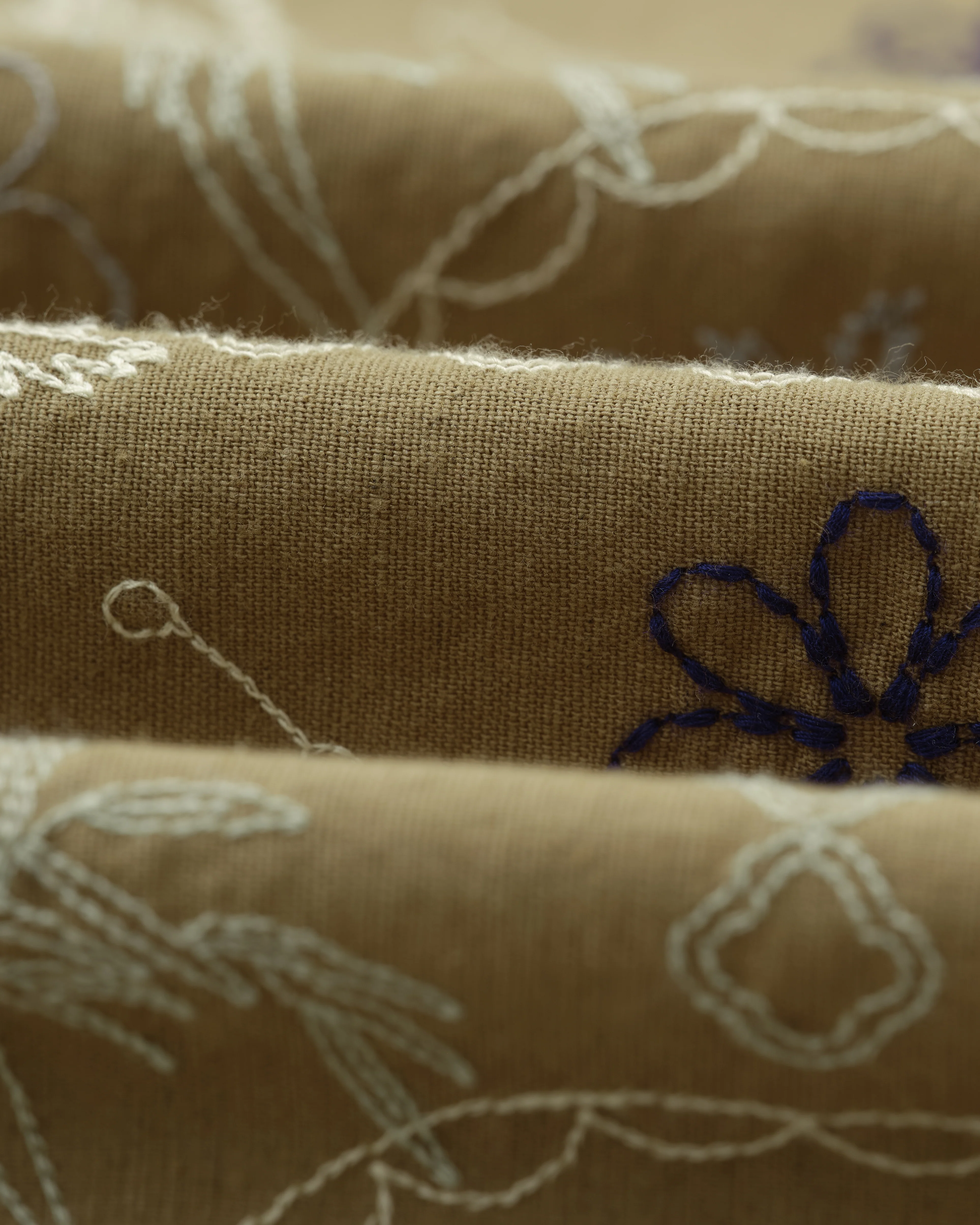 Didcot - Khaki Hawaiian Embroidered Short-Sleeve Shirt - Image 9