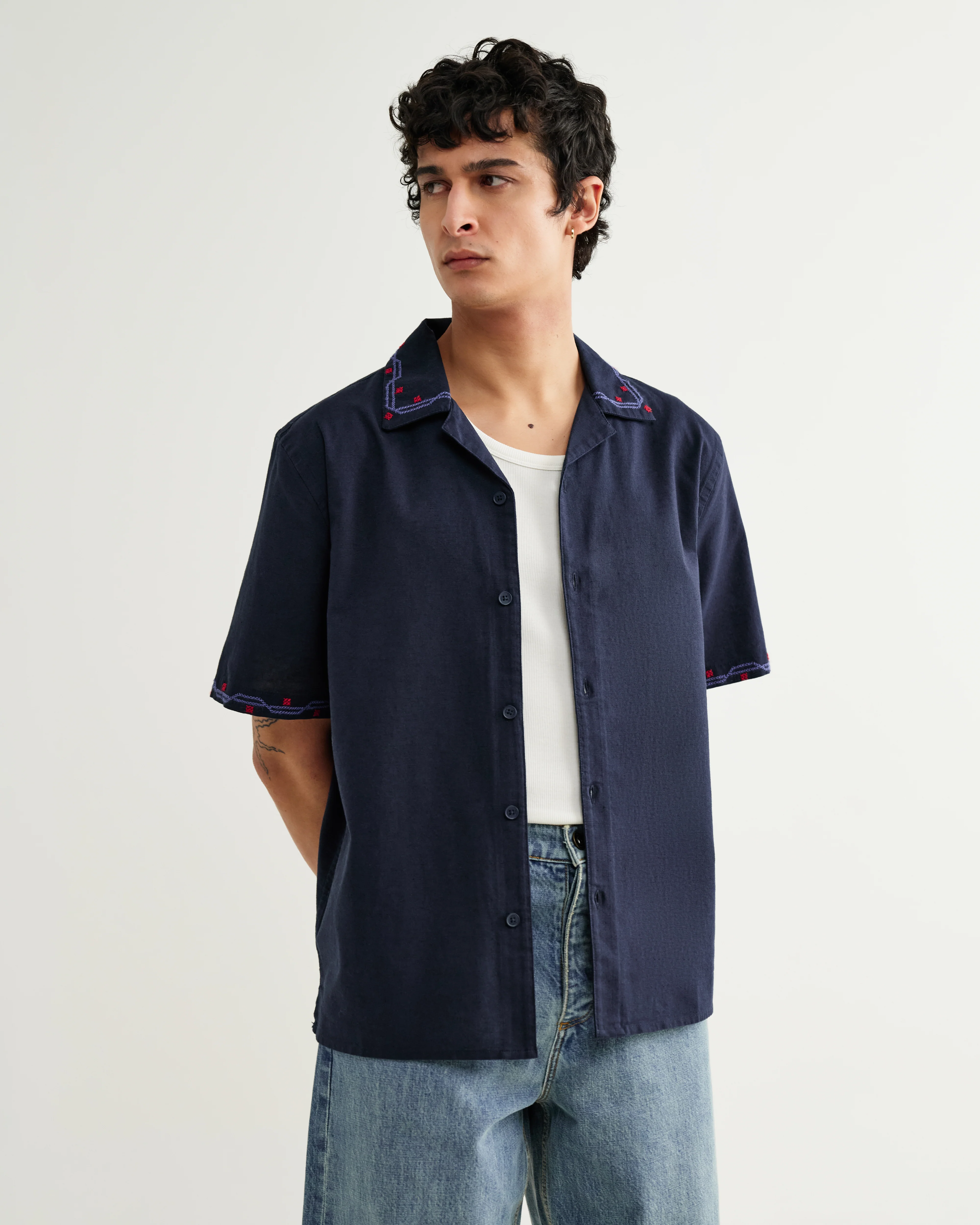Didcot - Navy Cross-Stitch Border Short-Sleeve Shirt - Image 4