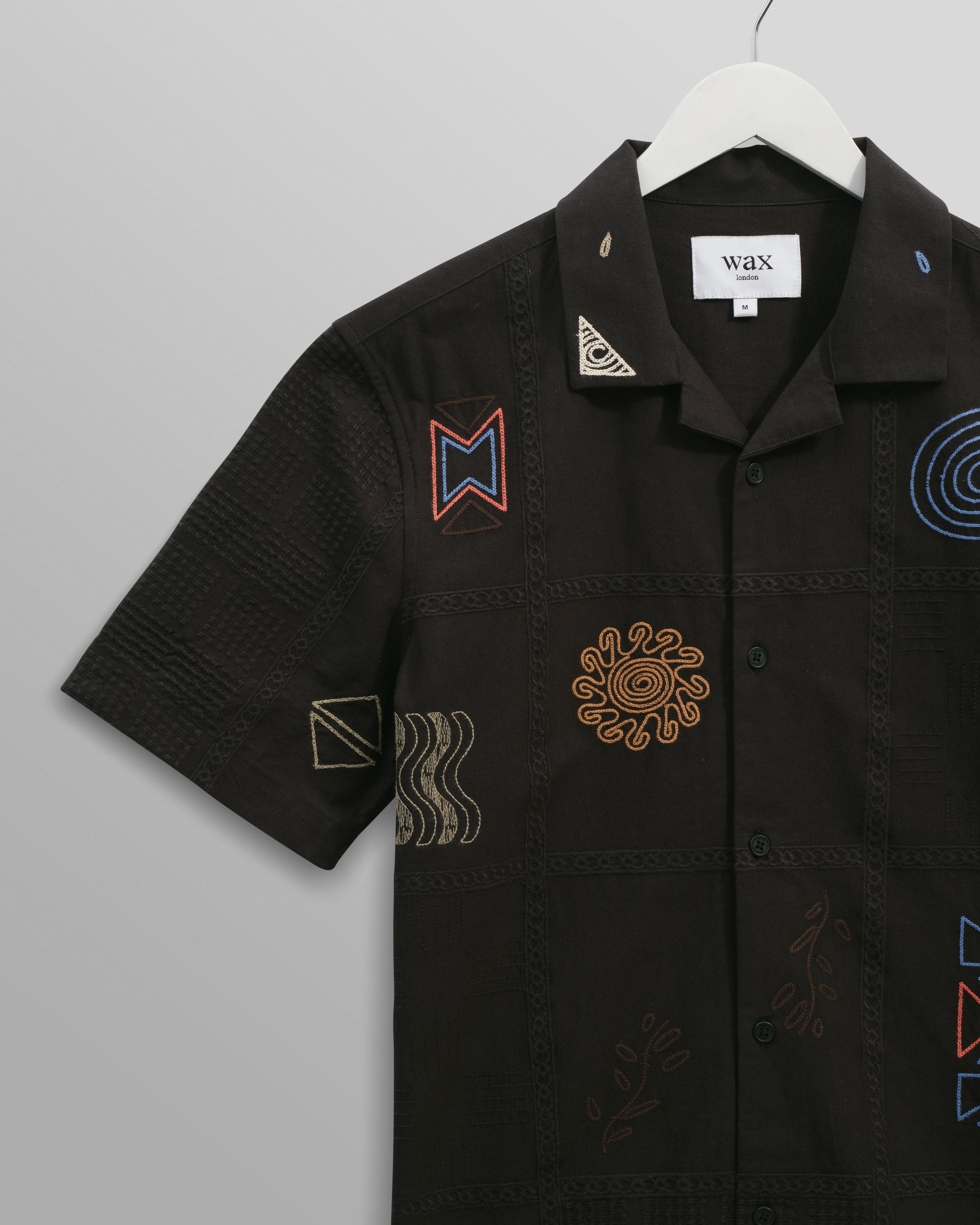 Didcot - Navy Doodle Embroidered Short-Sleeve Shirt - Image 10