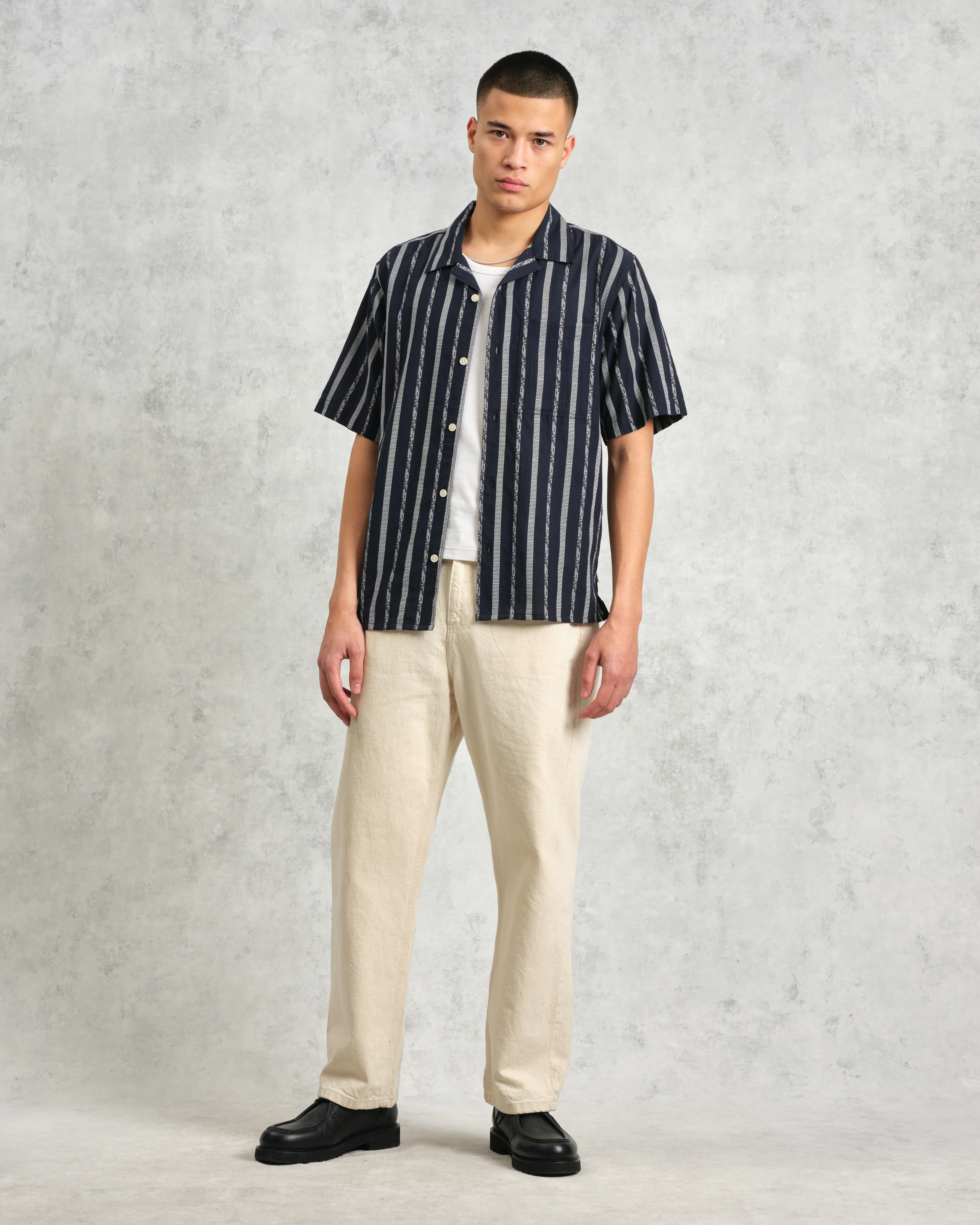 Didcot - Navy Fleck Stripe Short-Sleeve Shirt - Image 4