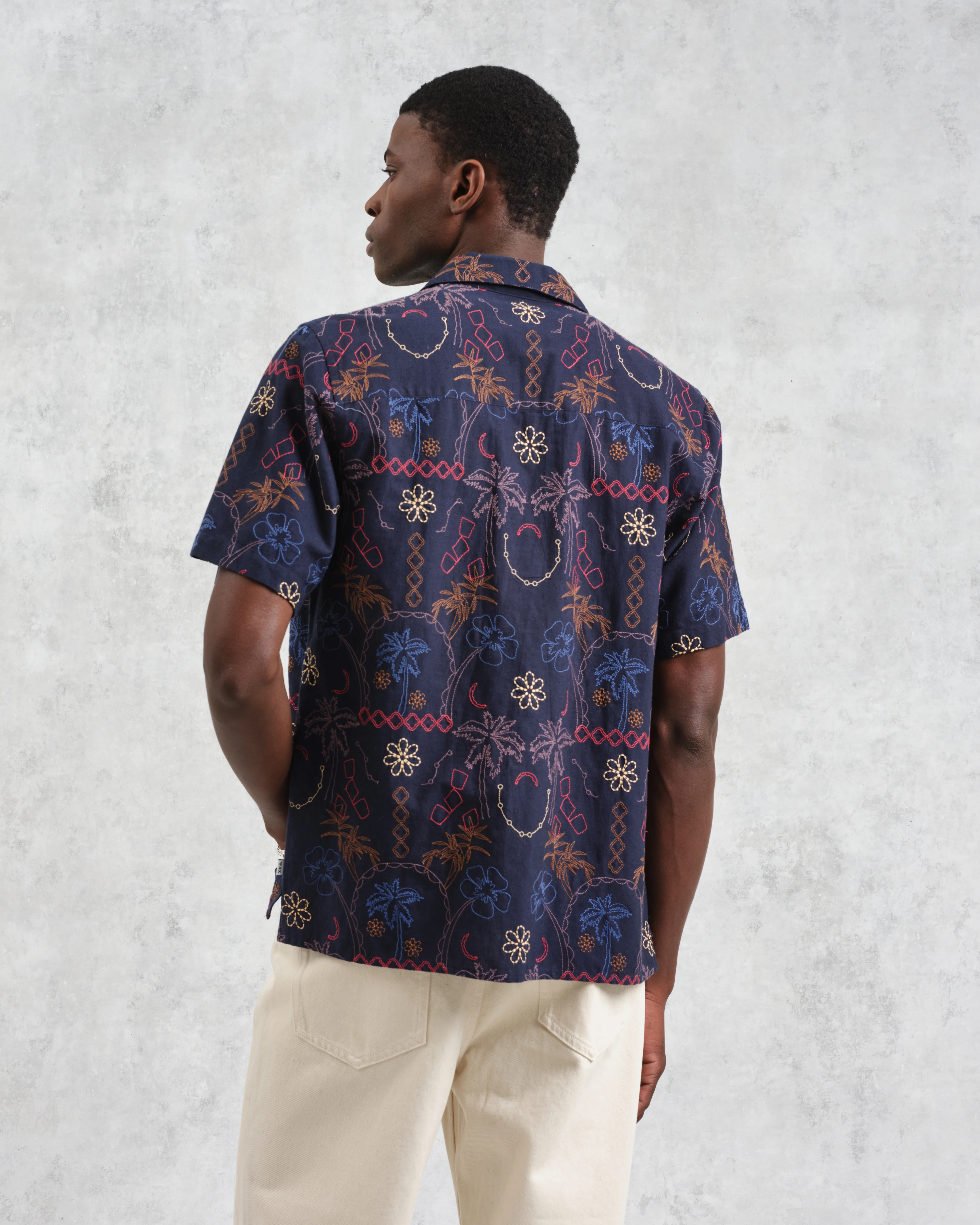Didcot - Navy Hawaiian Embroidered Short-Sleeve Shirt - Image 7