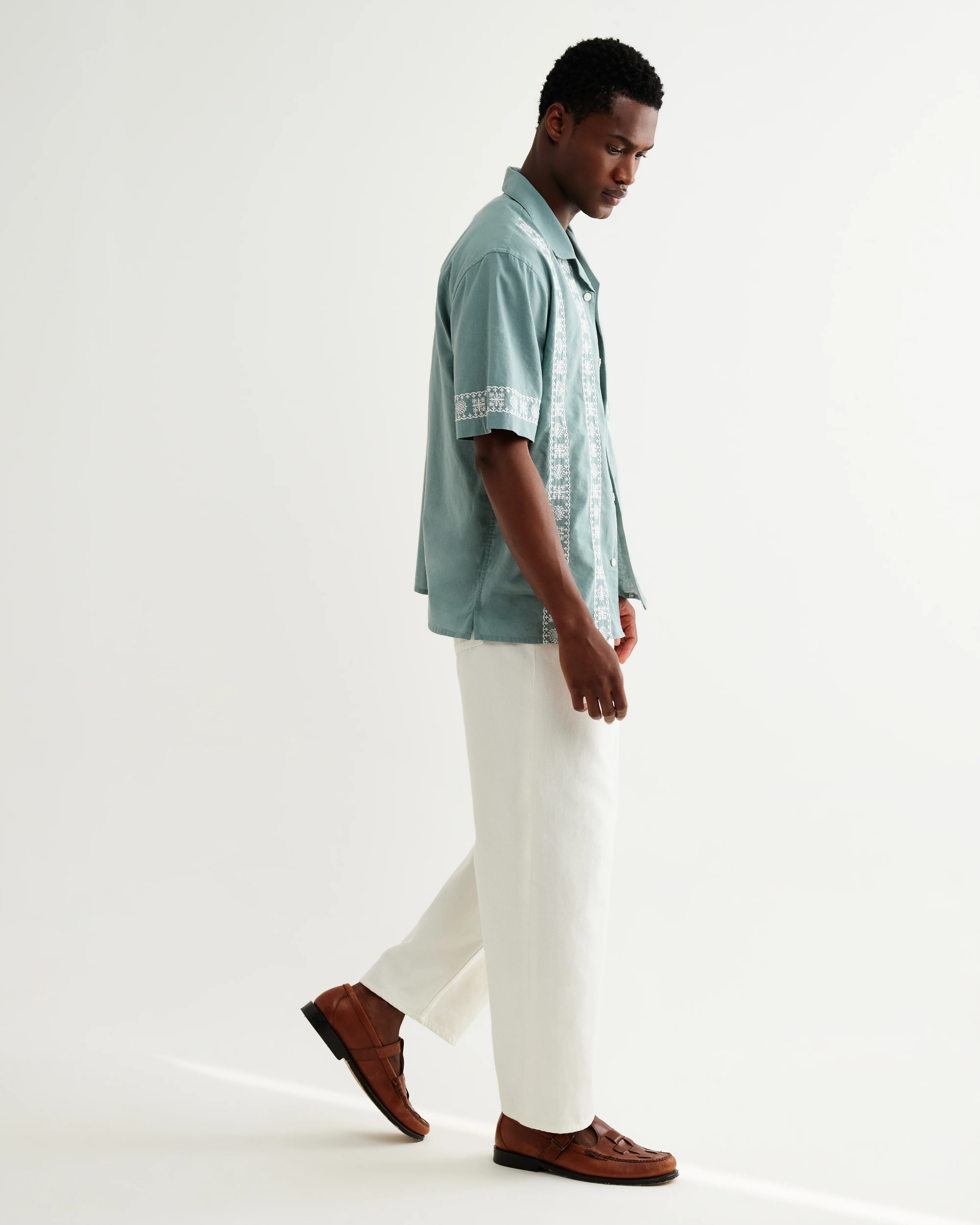 Didcot - Sea Green And Ecru Embroidered Short-Sleeve Shirt - Image 5