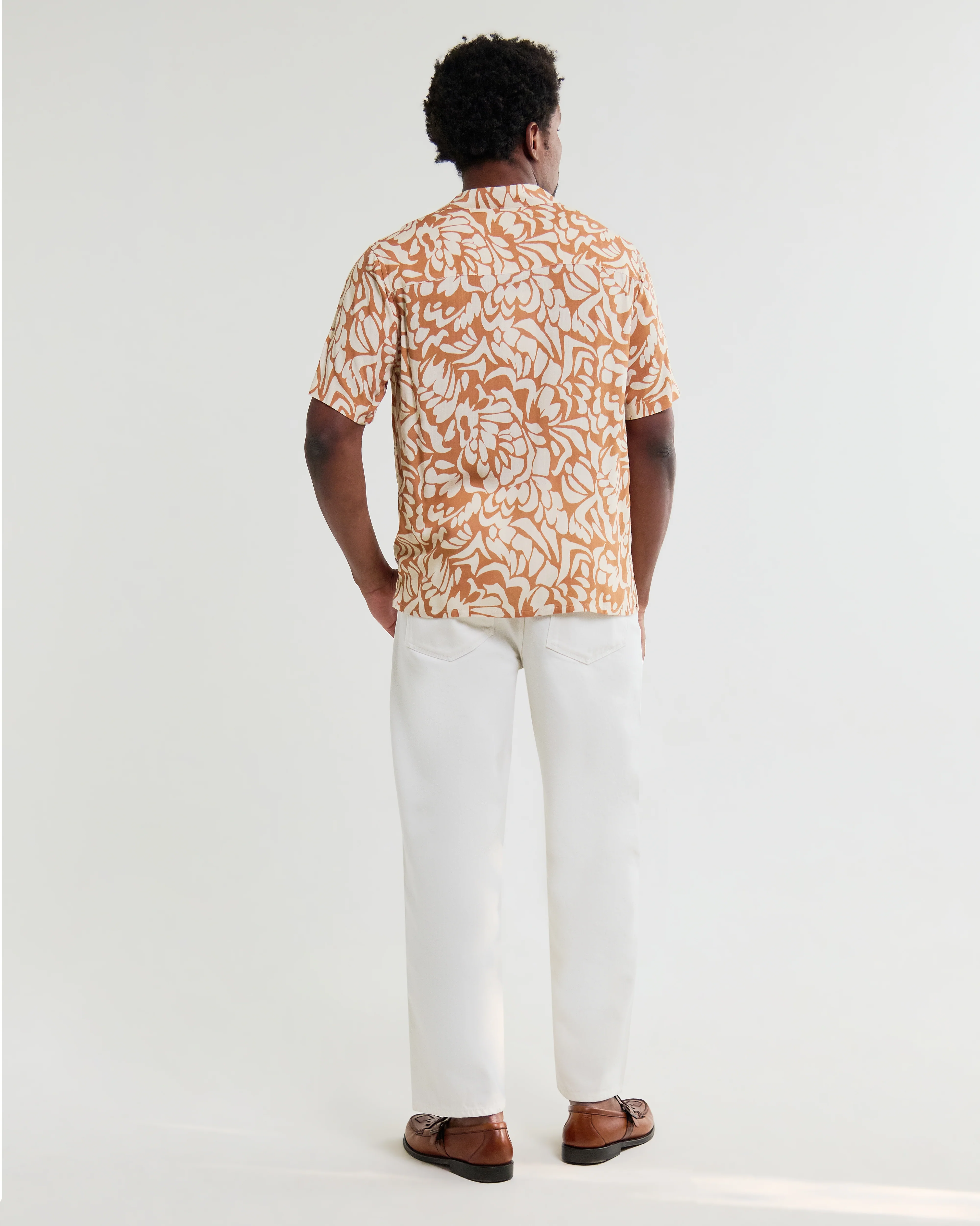 Didcot - Tan And Beige Floral Viscose Short-Sleeve Shirt - Image 6