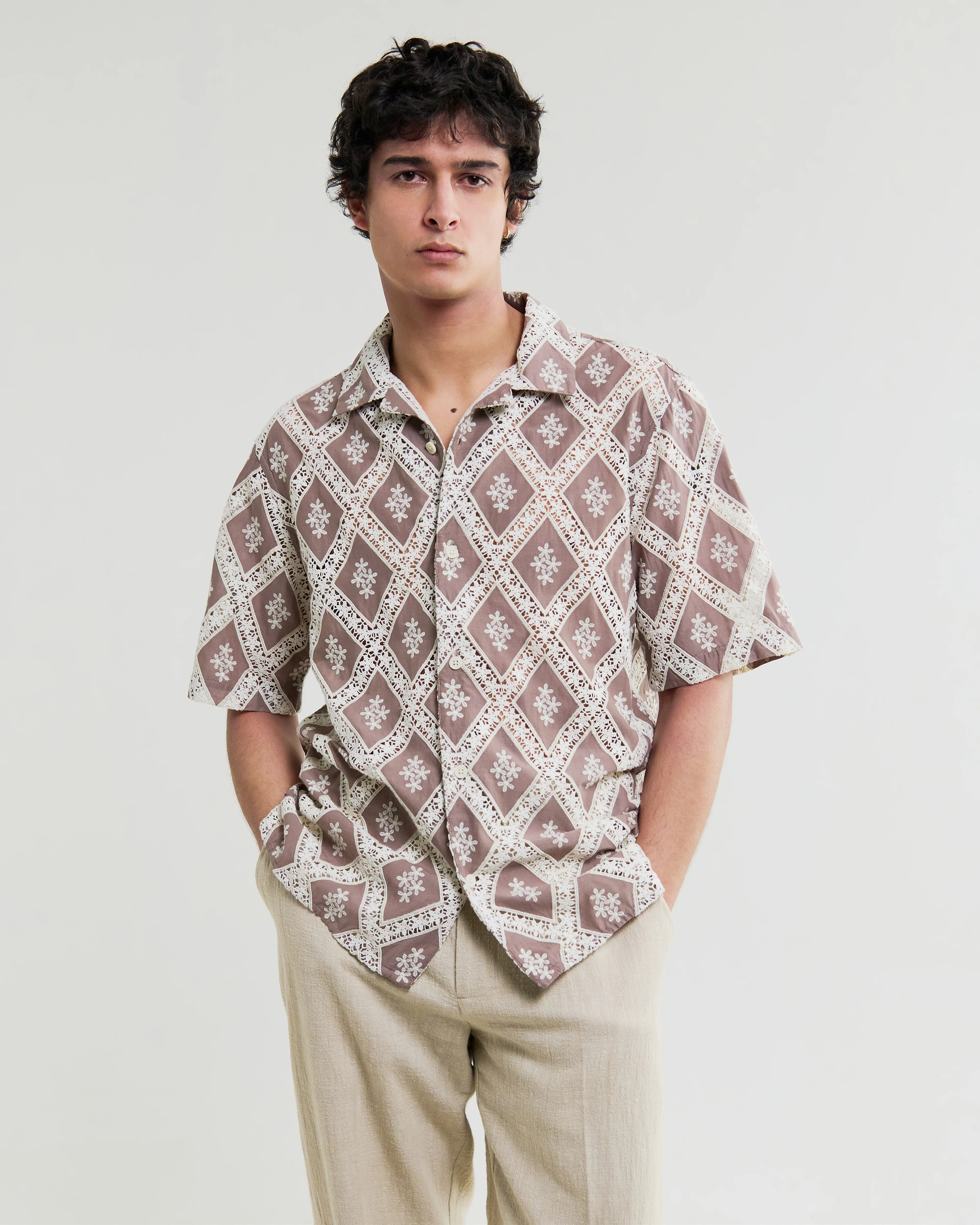 Didcot - Taupe And Ecru Diamond Lace Short-Sleeve Shirt - Image 3