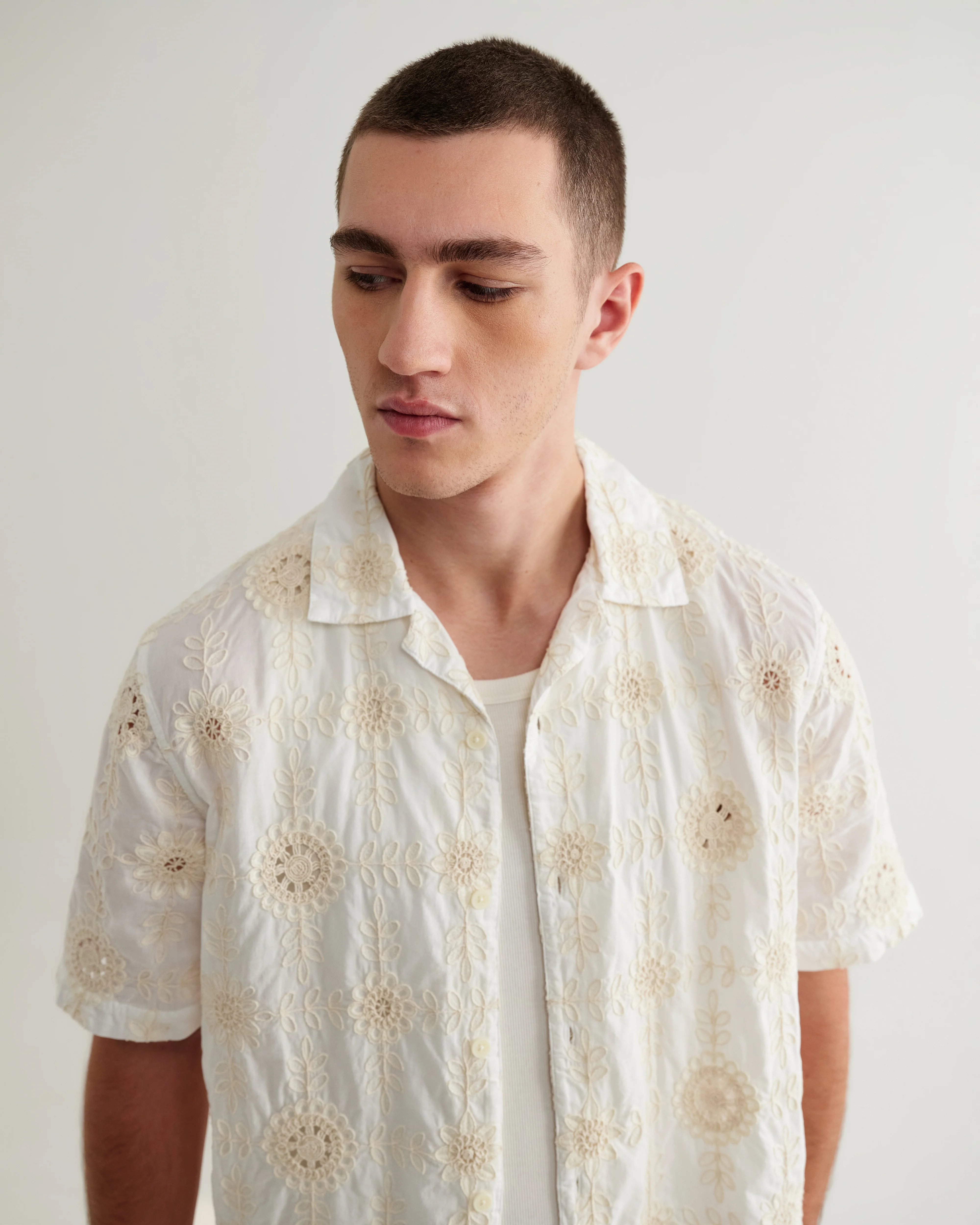 Didcot - White Corded Lace Short-Sleeve Shirt - Image 2