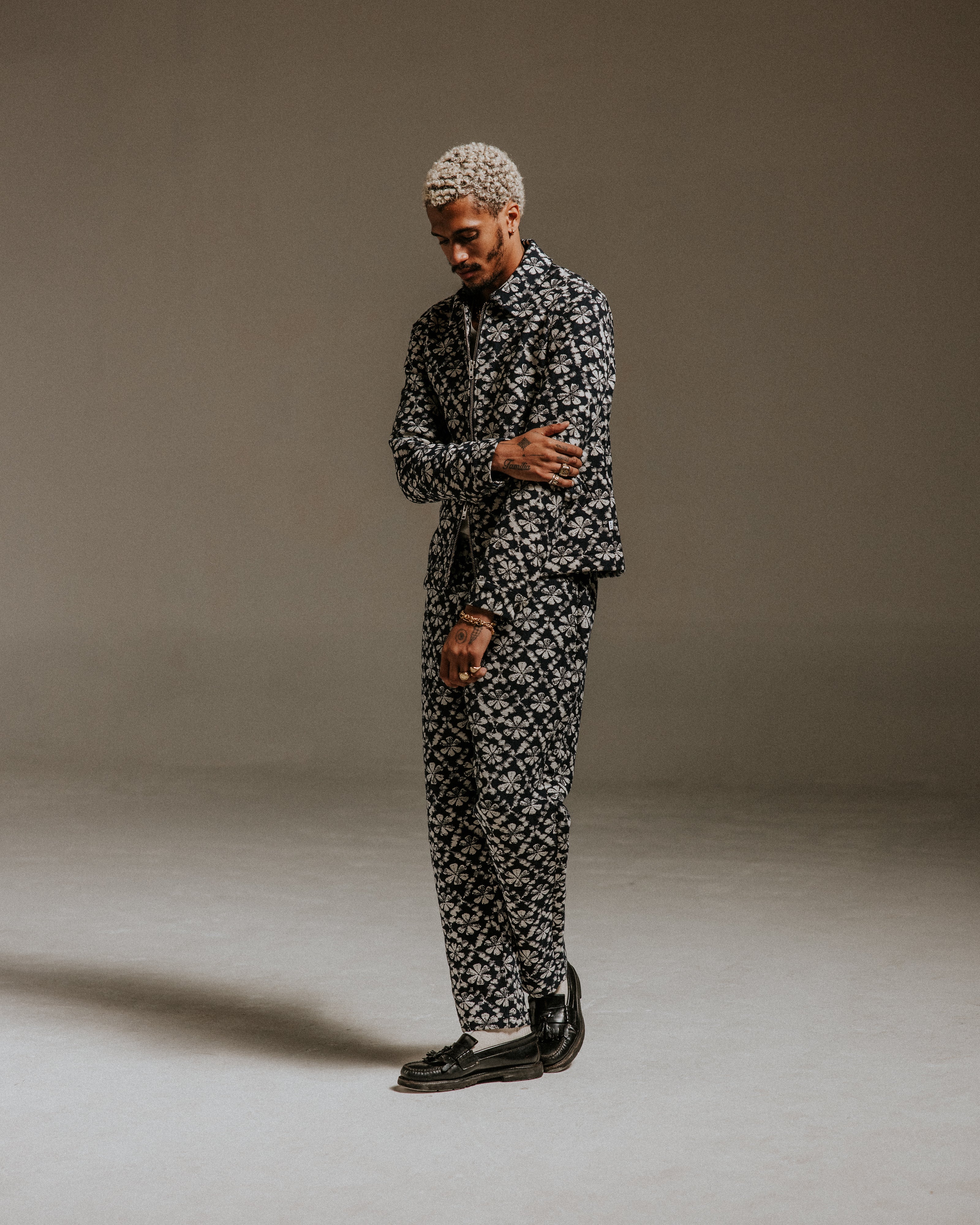 Eldon - Navy Flower Stamp Jacquard Jacket - Image 3