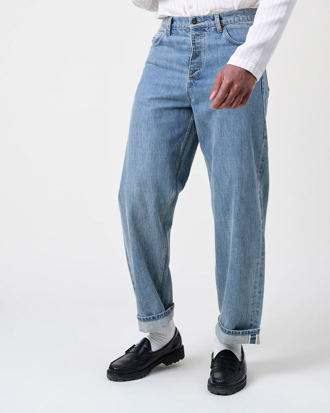 Felix - Blue Wash Selvedge Loose Fit Denim Jeans - Image 3