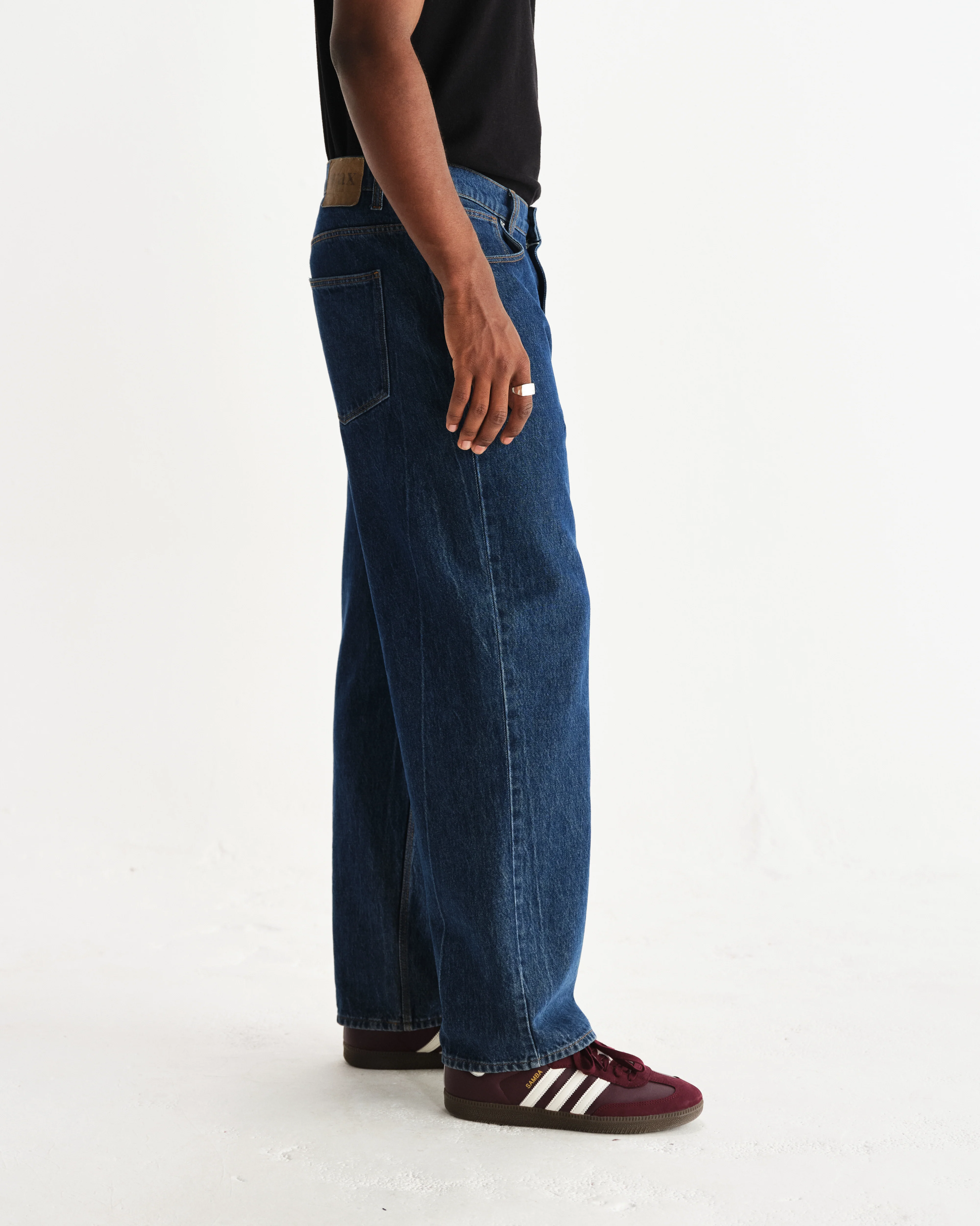 Felix - Vintage 90s Blue Wash Loose Fit Denim Jeans - Image 4