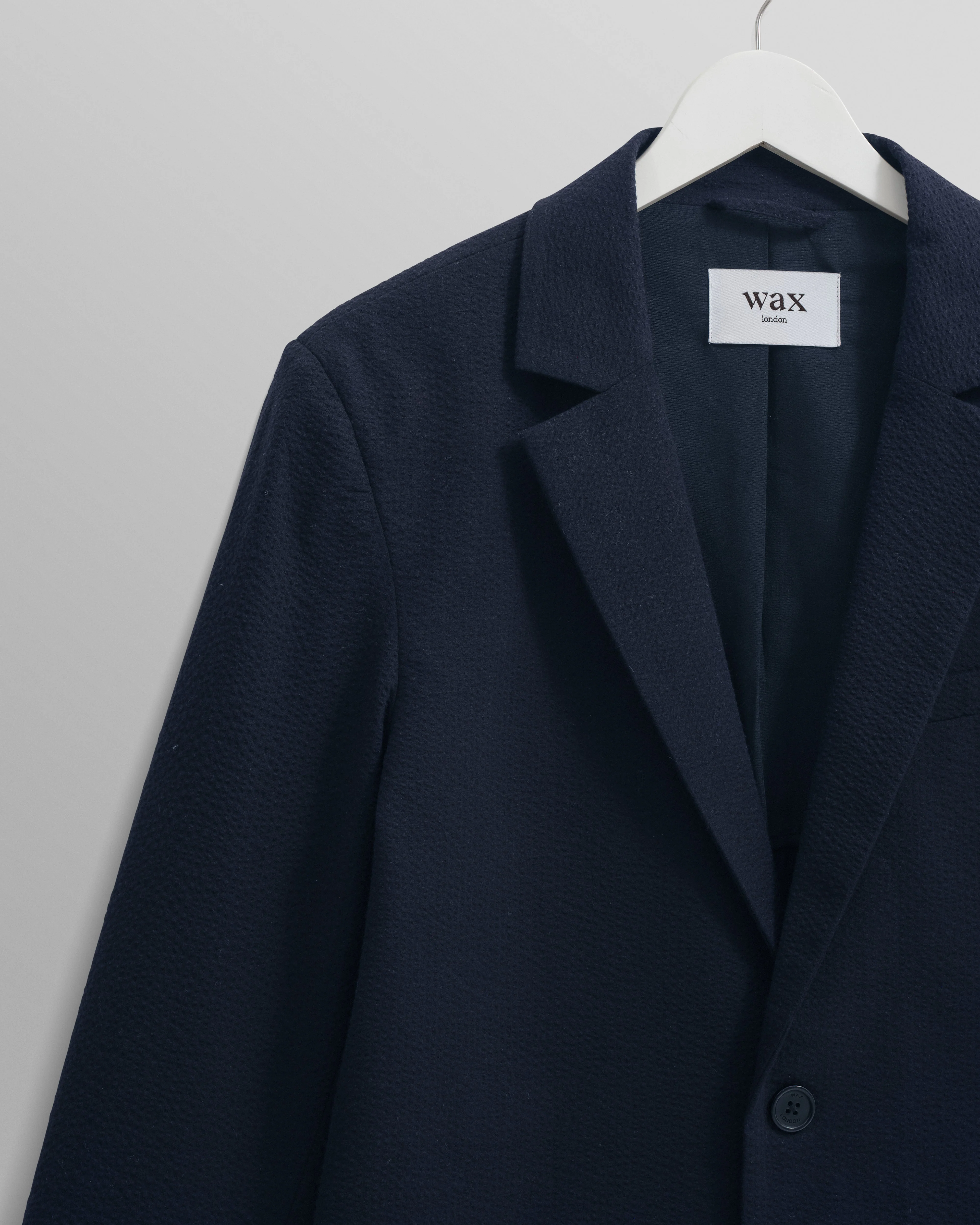Fintry - Navy Seersucker Blazer - Image 9