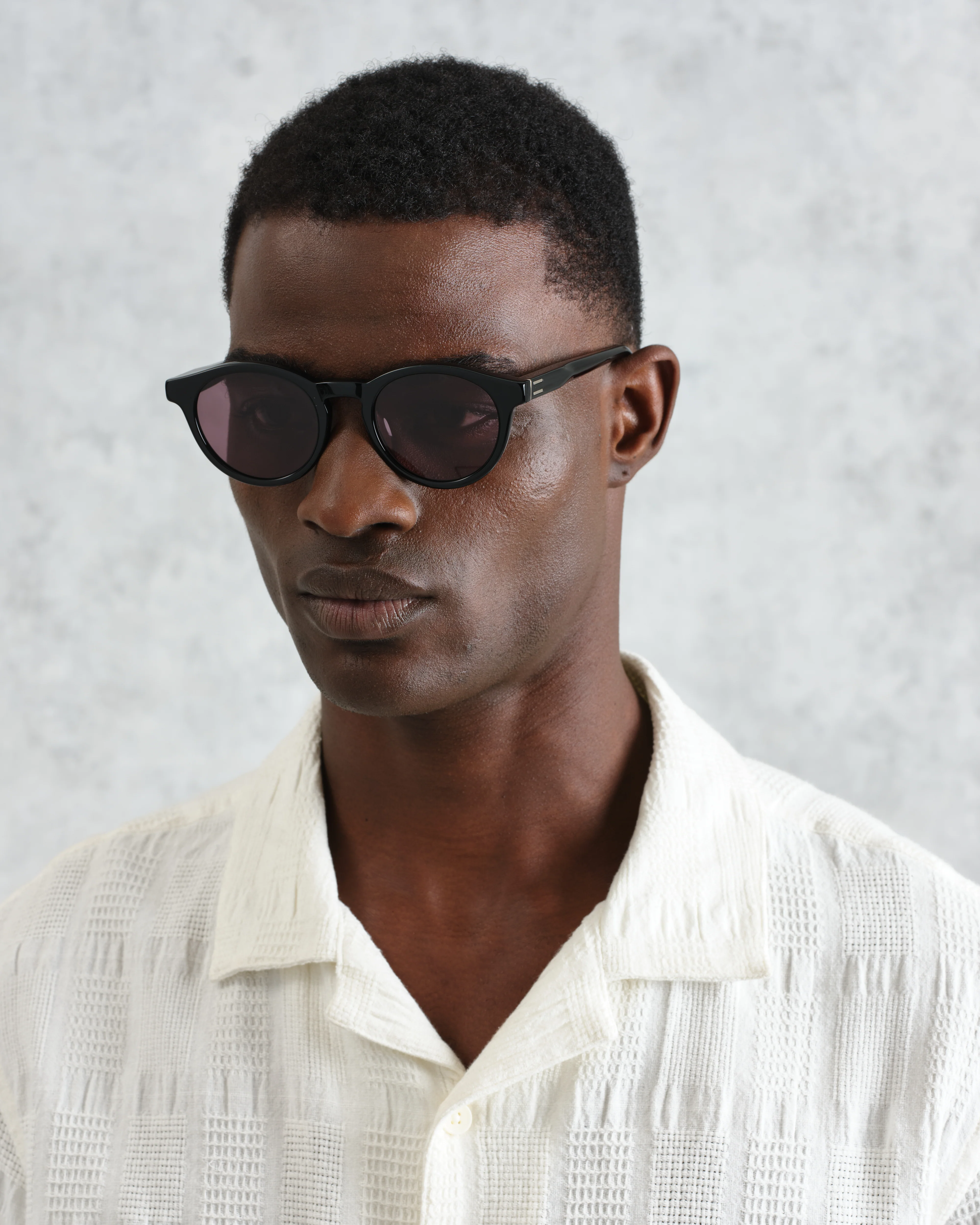 Fulham - Black Acetate Round Sunglasses - Image 2