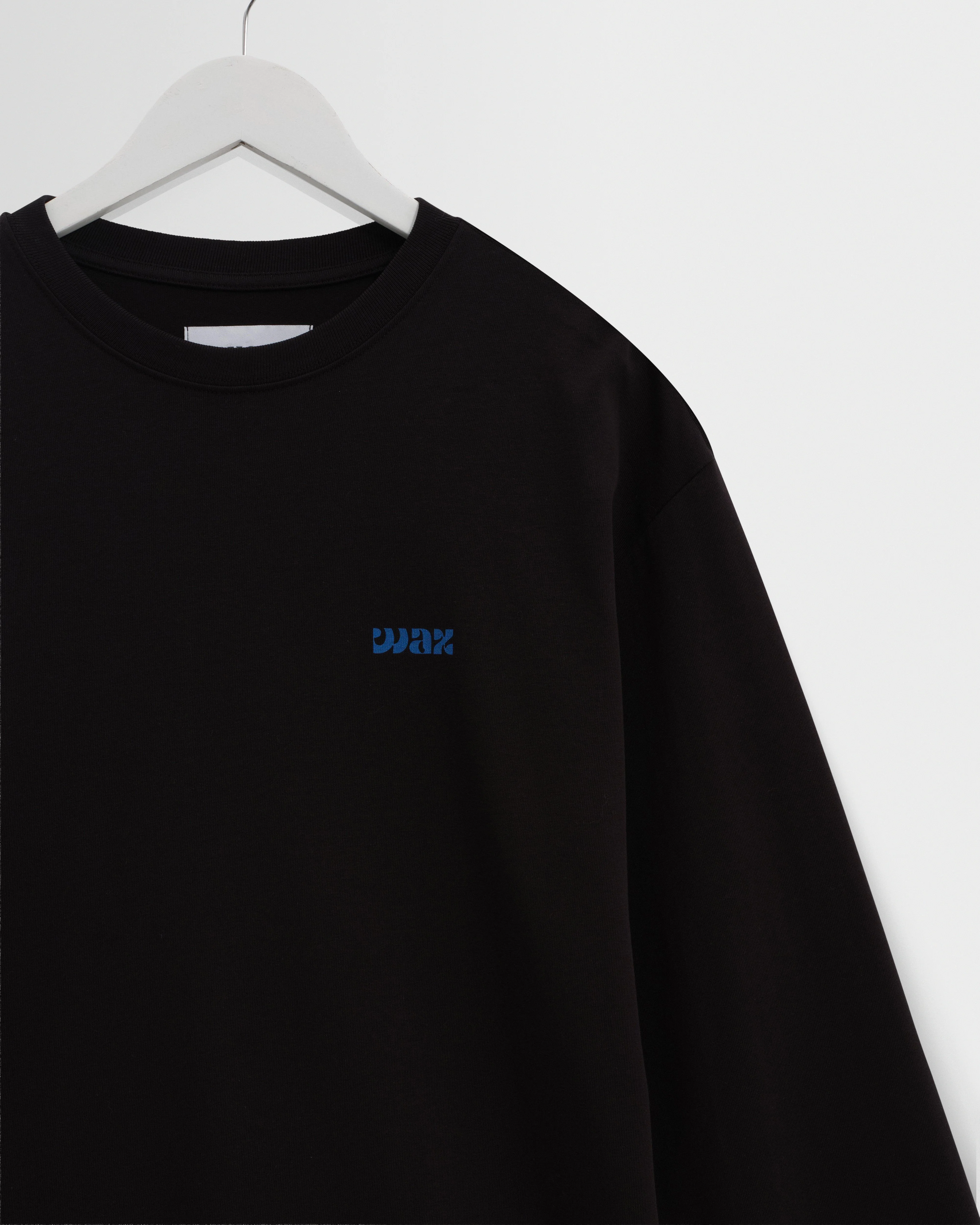 Hayden - Black And Blue 90s Doodle Graphic Cotton T-Shirt - Image 8