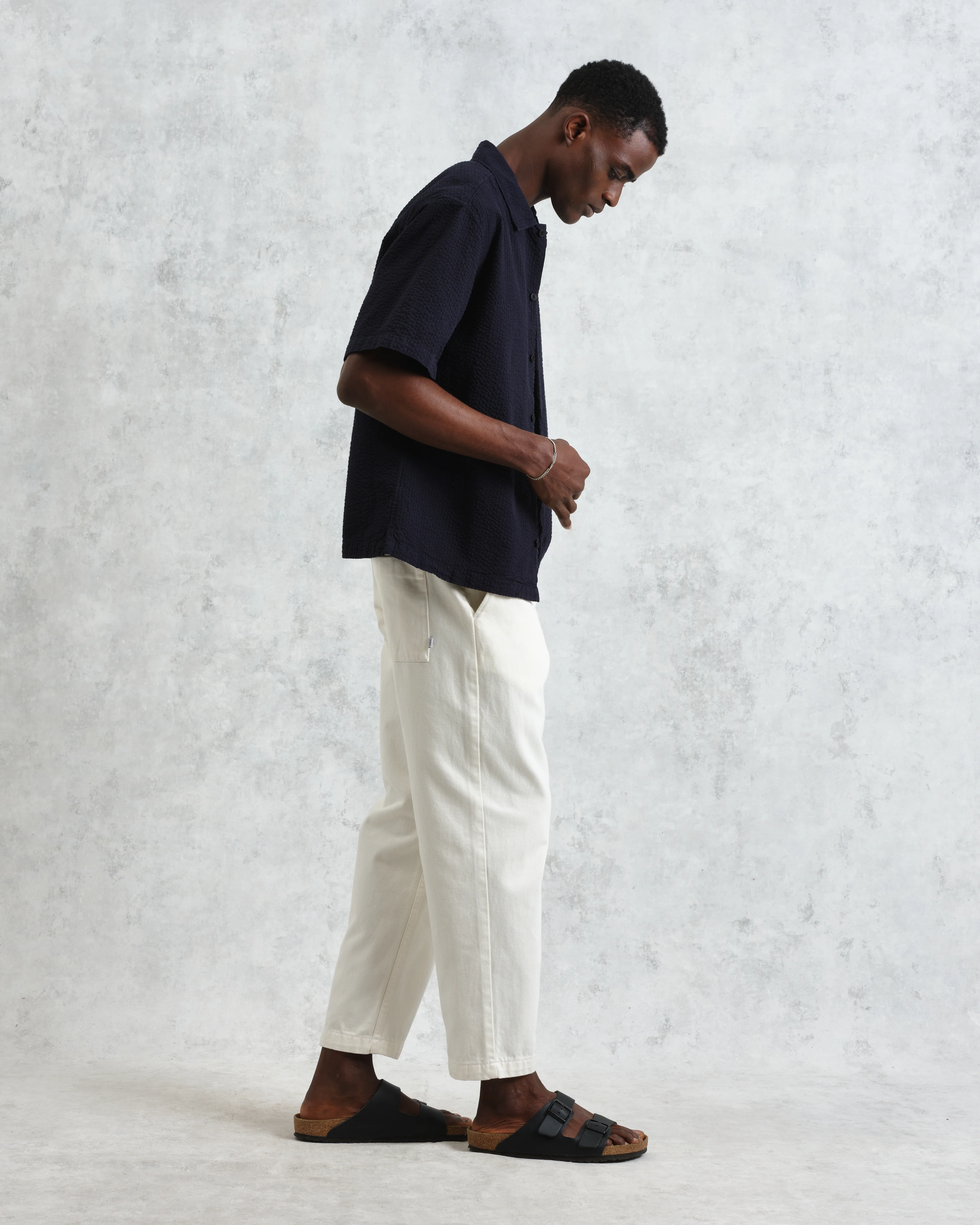 Keats - Navy Cotton Seersucker Short-Sleeve Shirt - Image 6