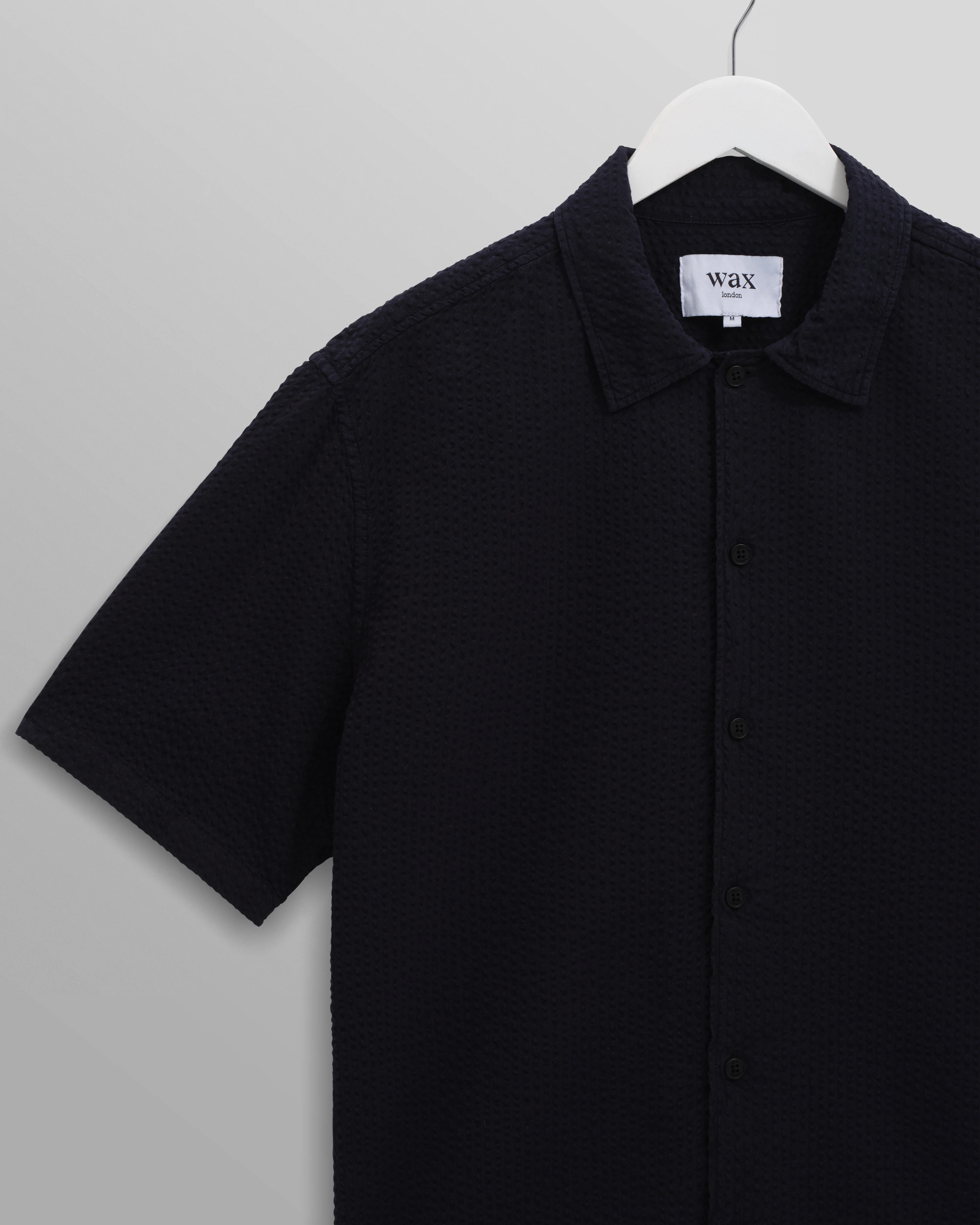 Keats - Navy Cotton Seersucker Short-Sleeve Shirt - Image 9