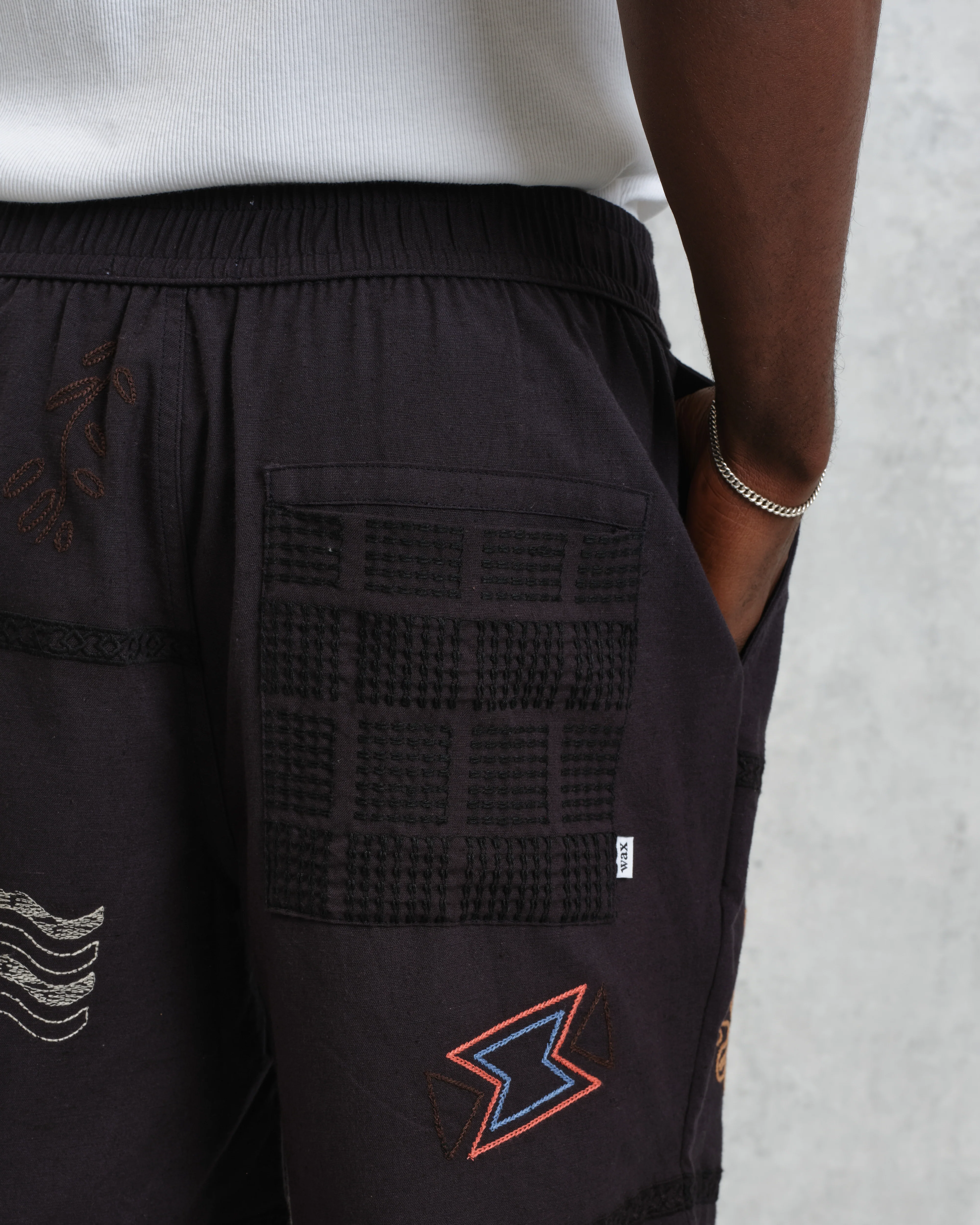 Kurt - Navy Doodle Embroidered Shorts - Image 7