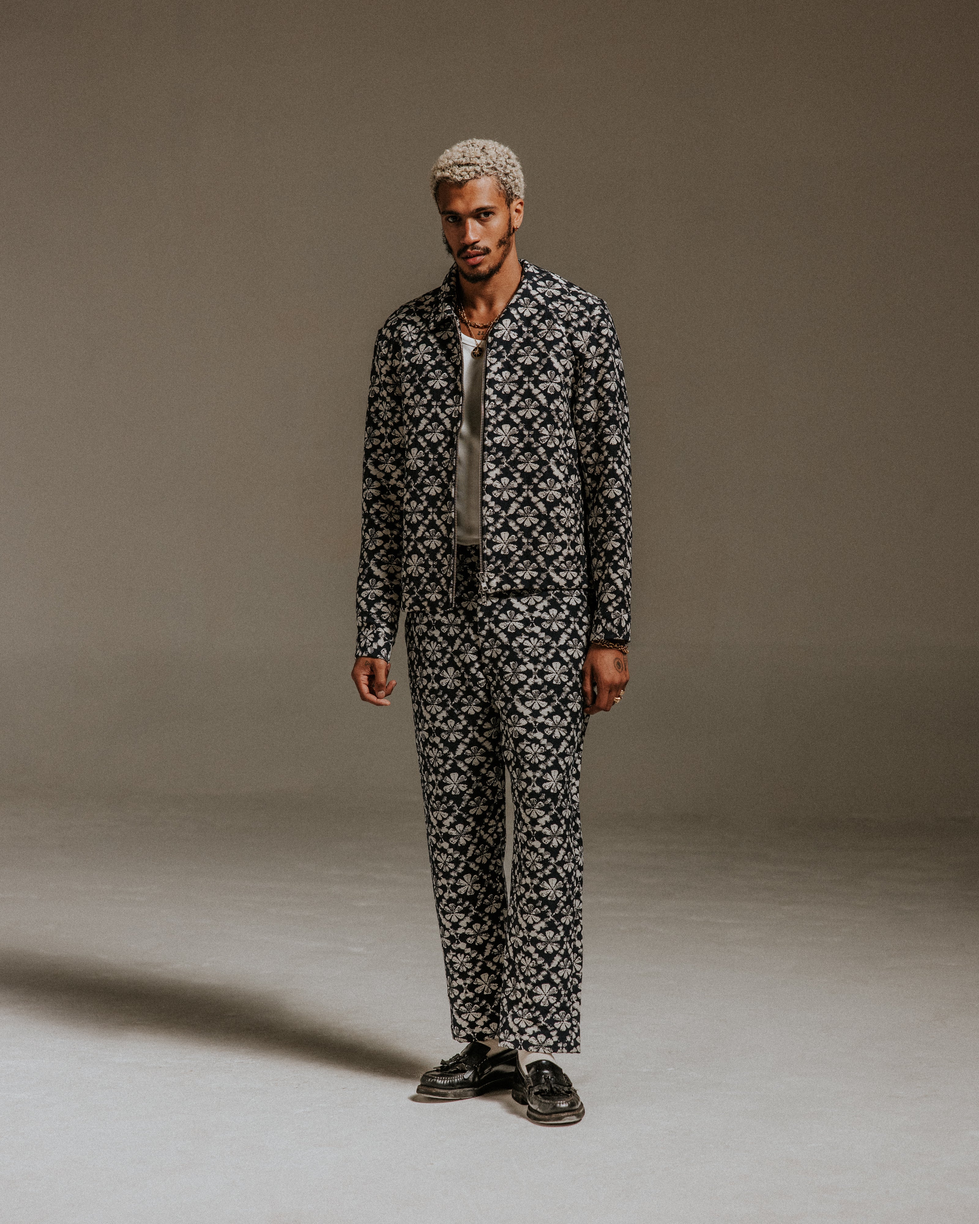 Kurt - Navy Flower Stamp Jacquard Trousers - Image 2
