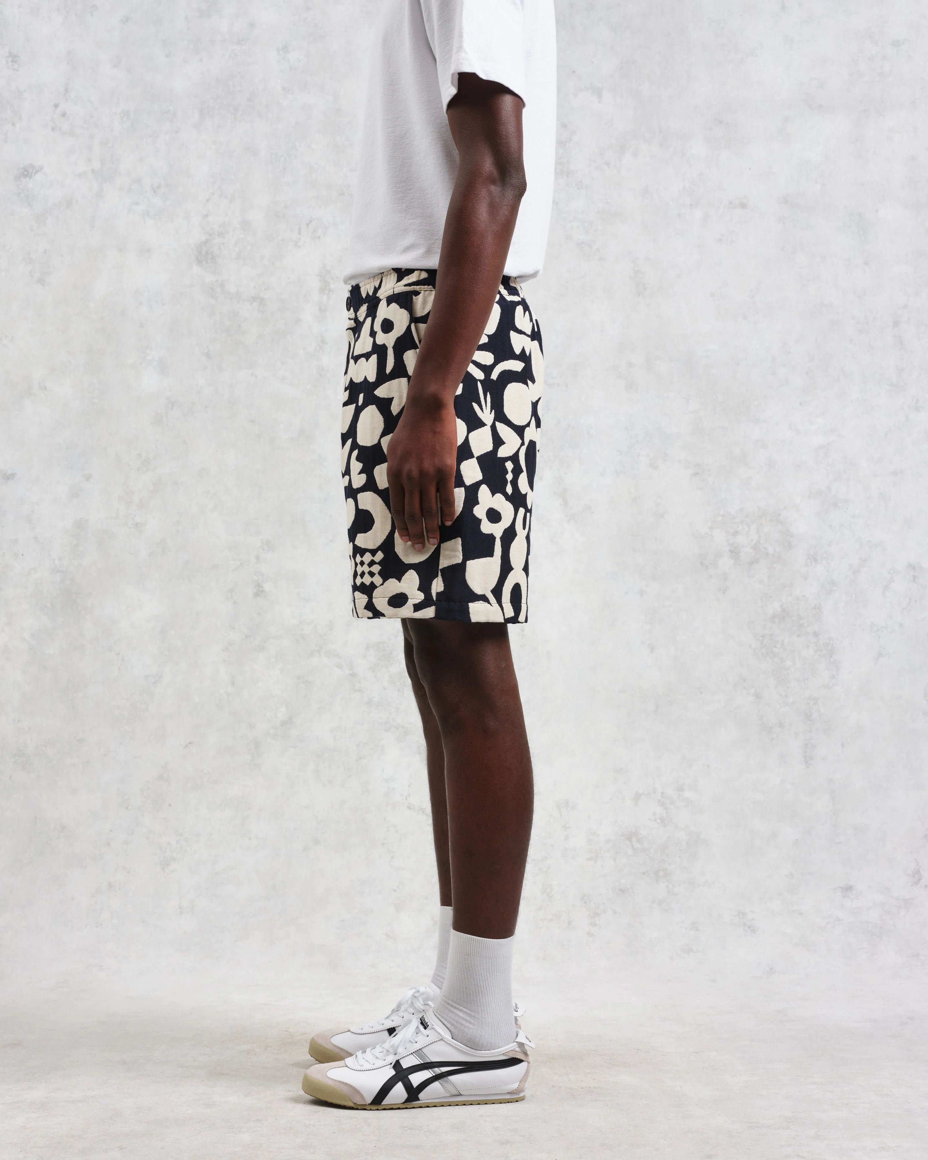 Kurt - Navy And Ecru Spin Jacquard Shorts - Image 5