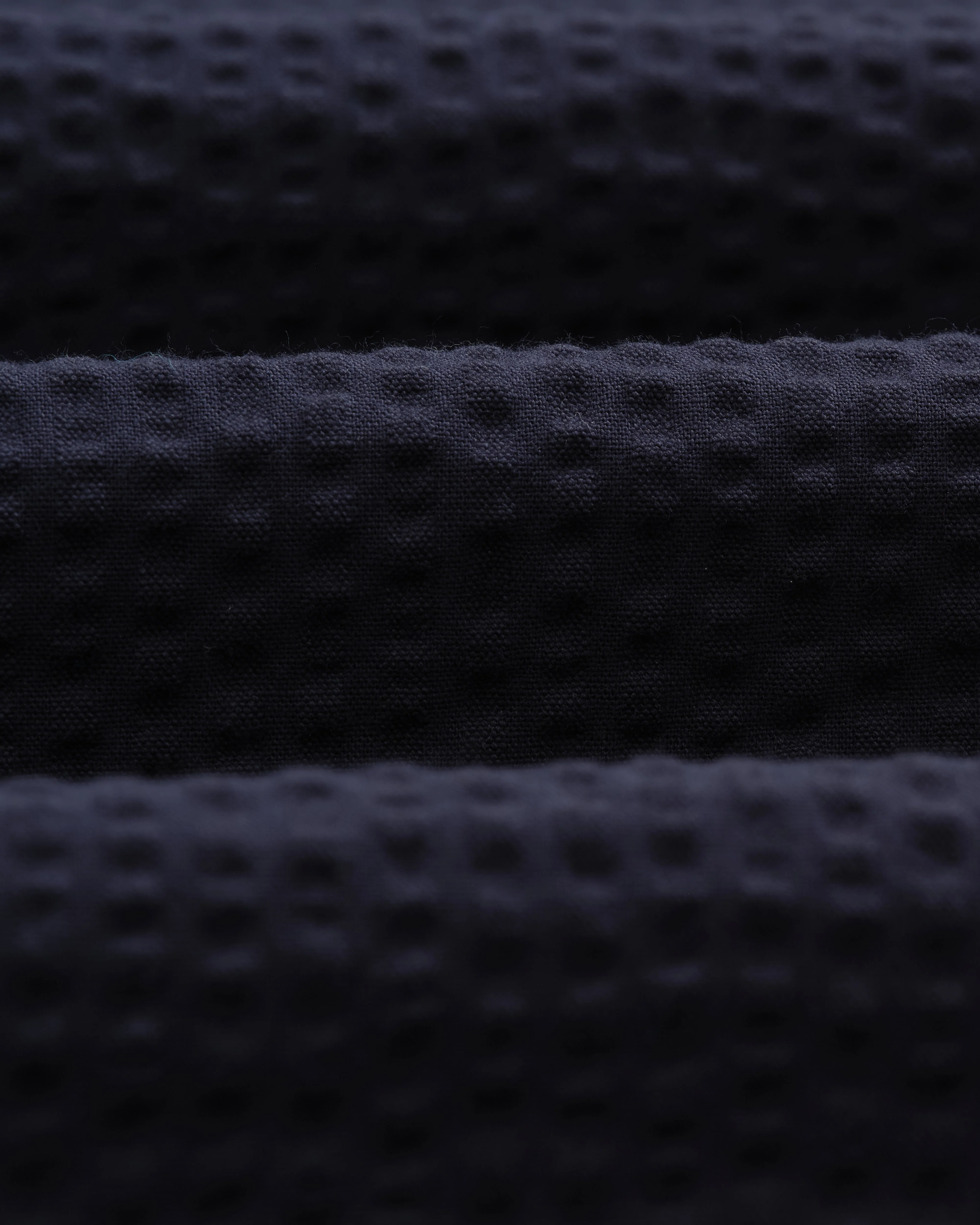 Linton - Navy Cotton Seersucker Pleated Shorts - Image 11
