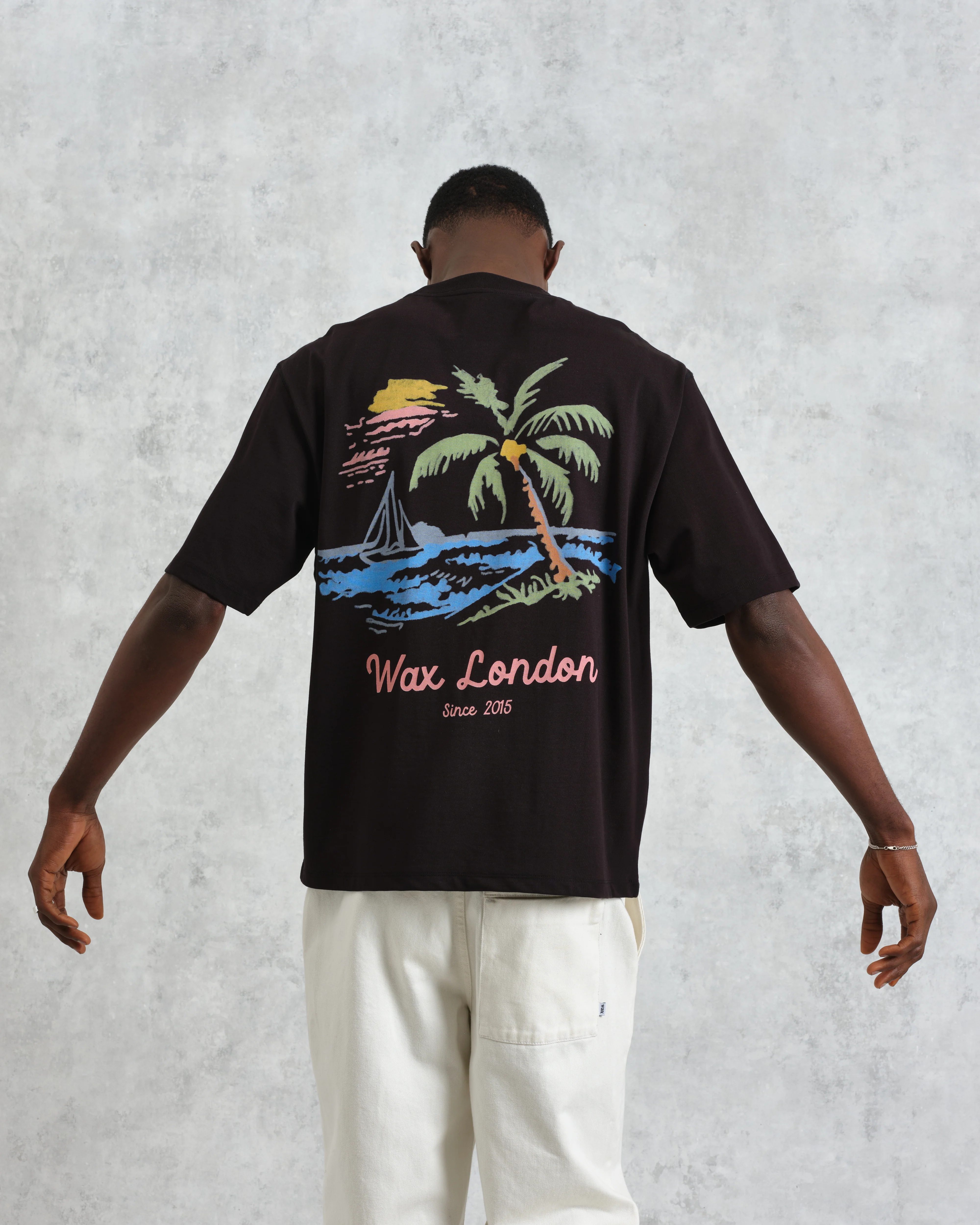 Milton - Black Painted Beach Graphic Cotton T-Shirt - Image 2