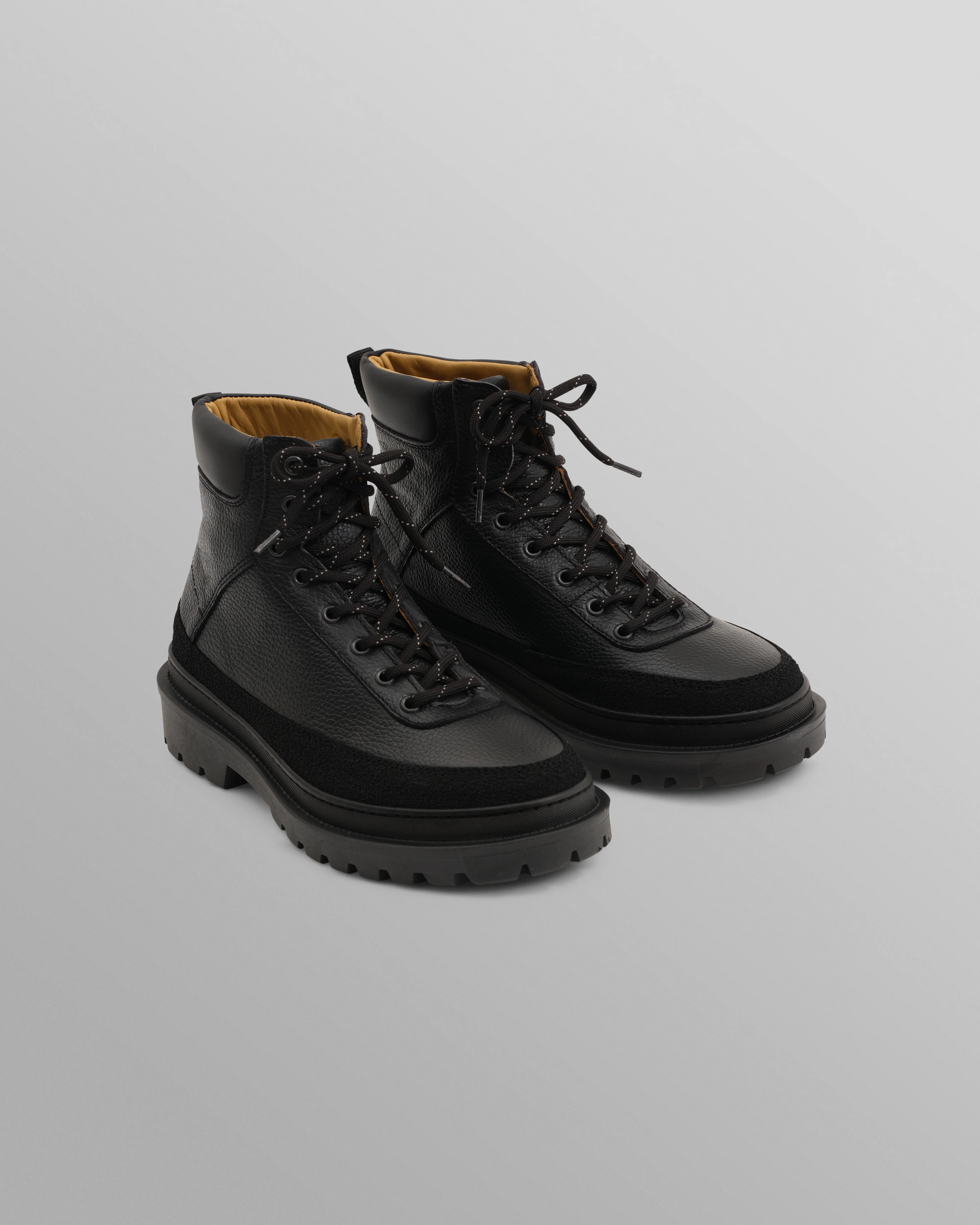 S.T. Valentin - Black Grain Leather Outset Boot - Image 4