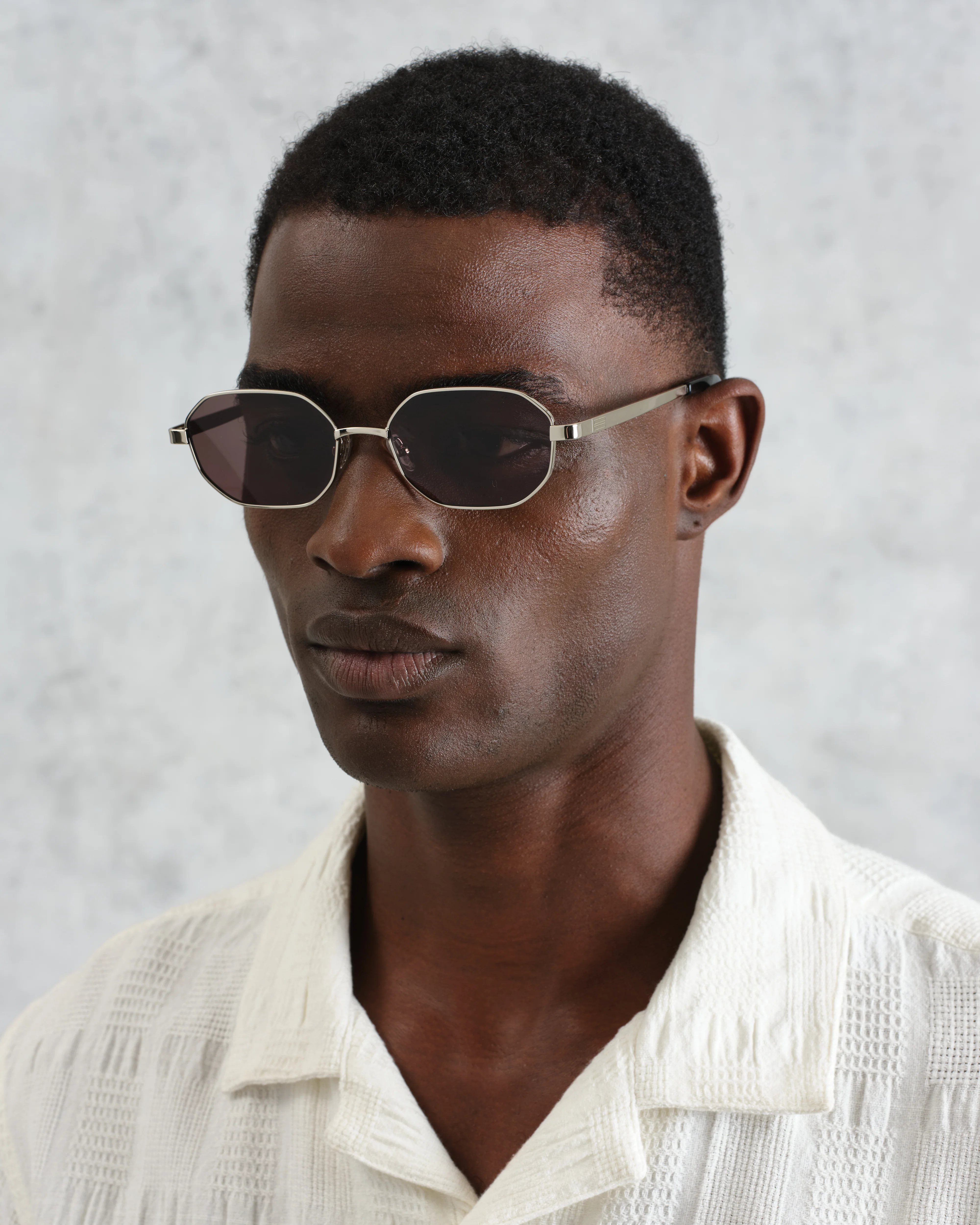Savona - Silver Metal Rectangular Sunglasses - Image 2