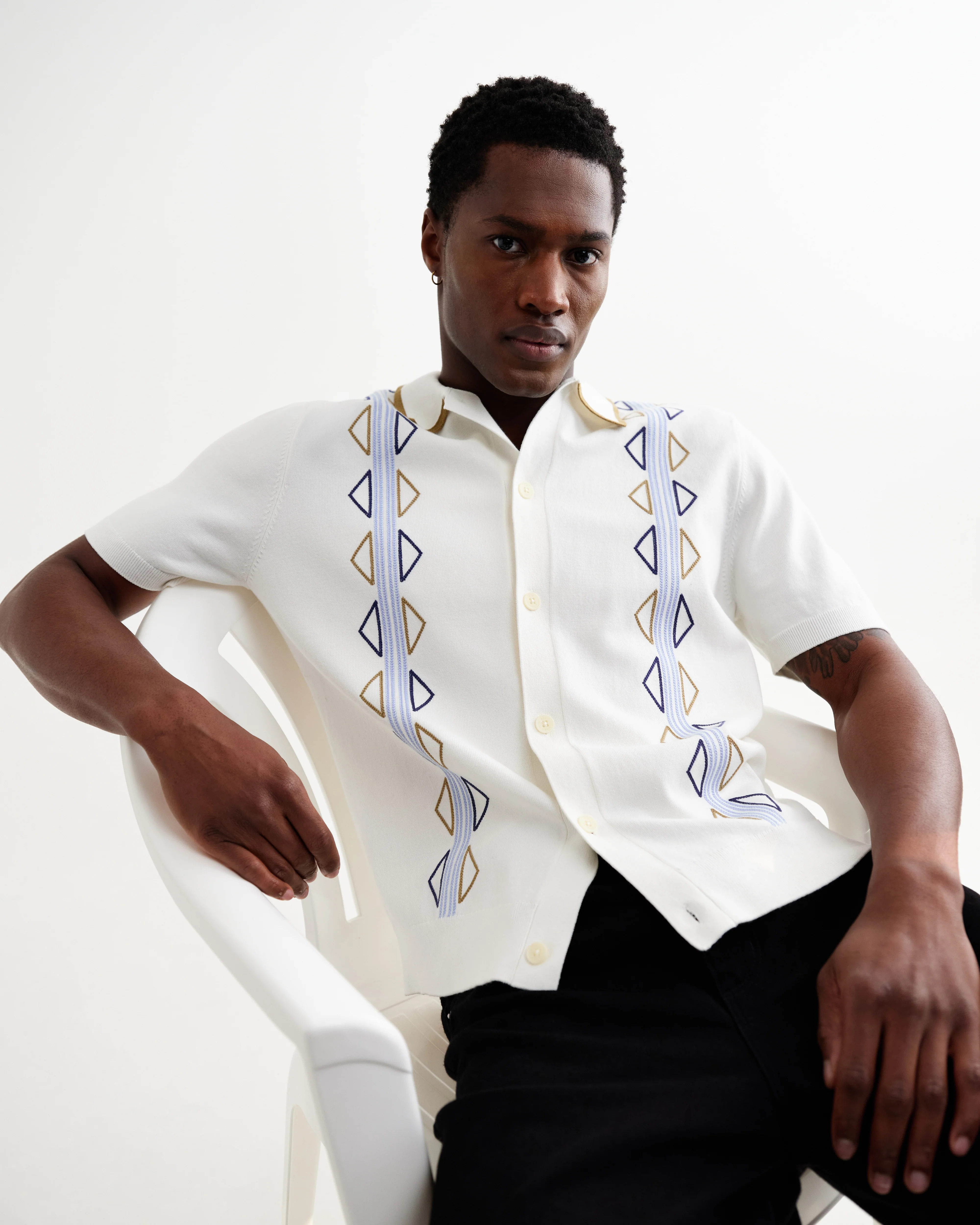 Tellaro - Ecru And Blue Retro Embroidered Shirt - Image 3